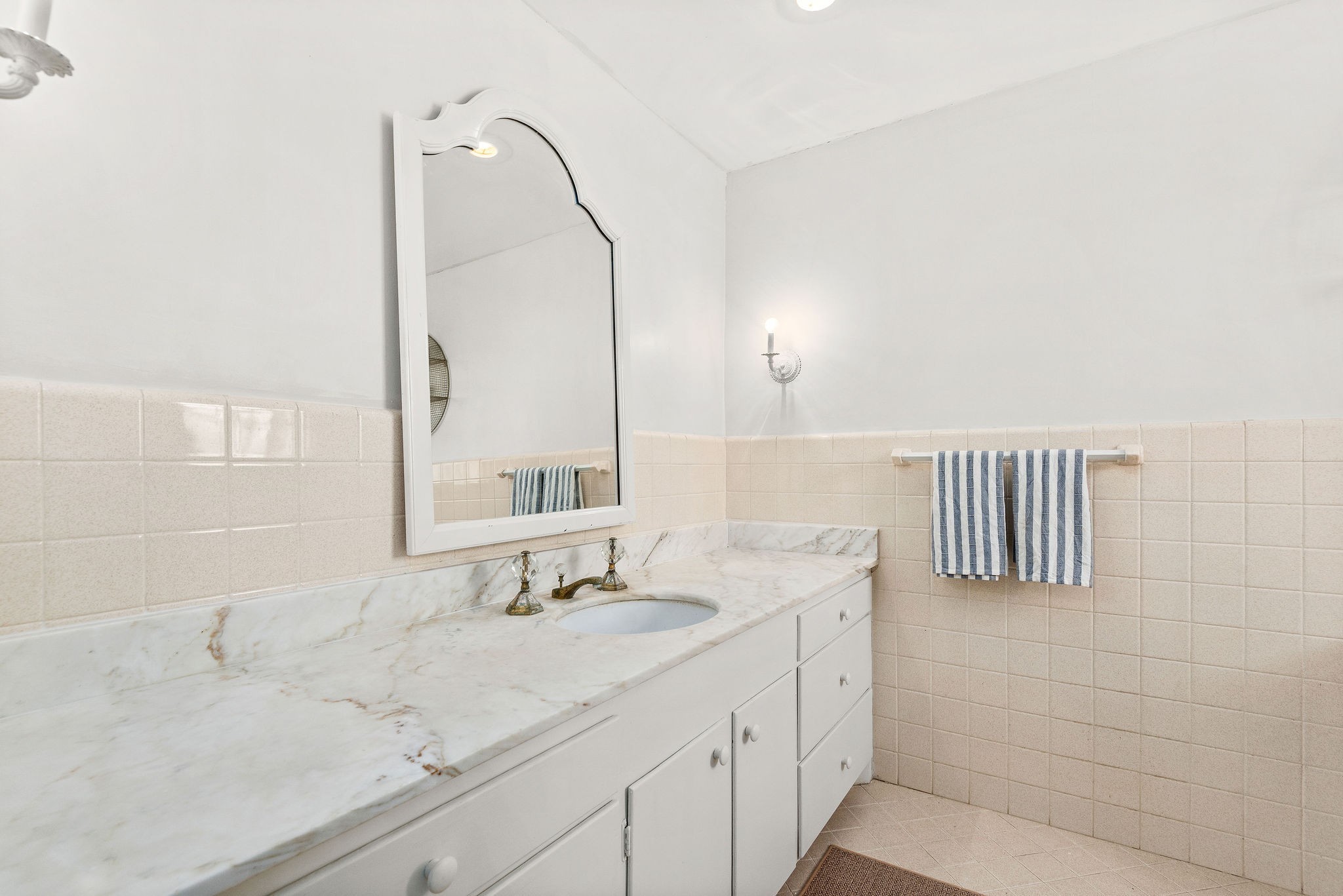 234 Harbor Dr Property Photo 37