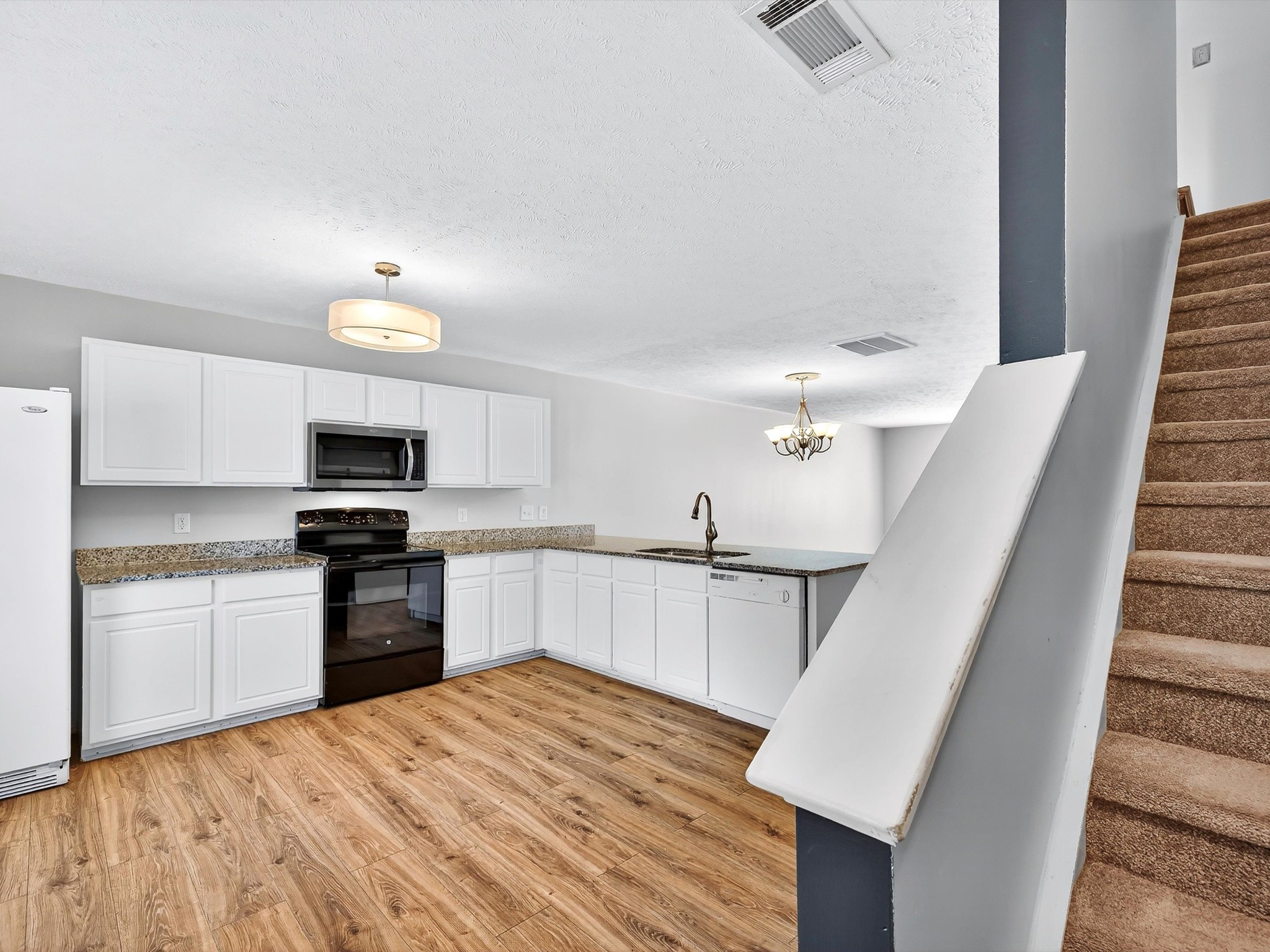 5853 Monroe Xing Property Photo 7