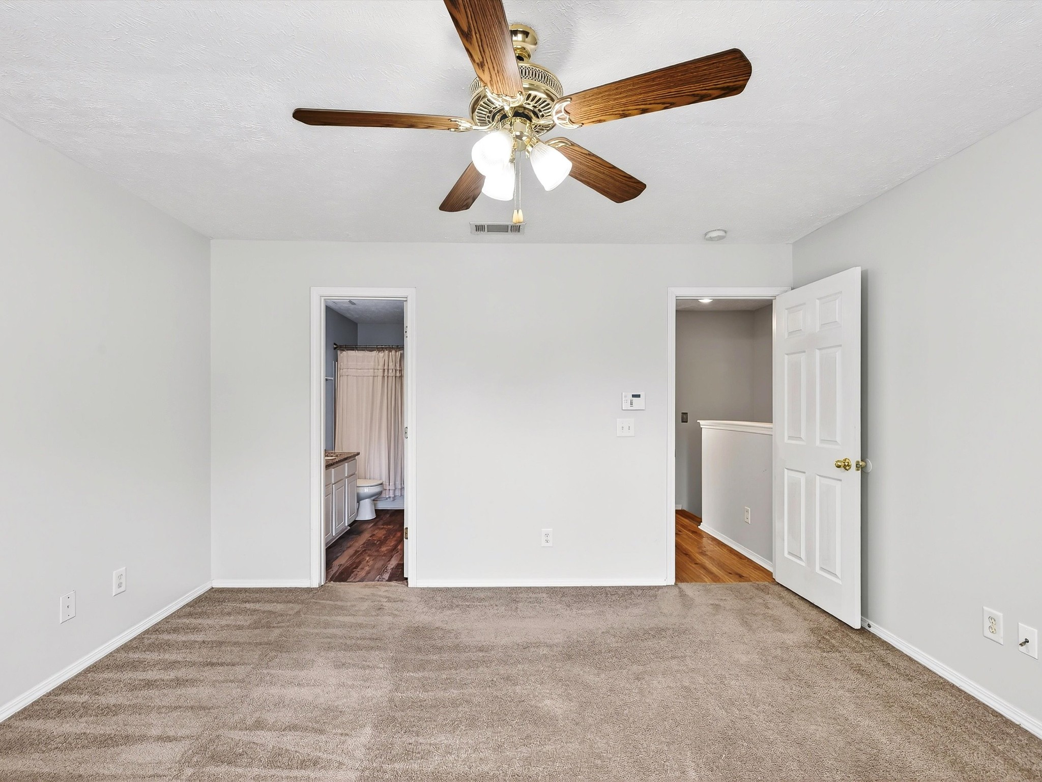 5853 Monroe Xing Property Photo 9