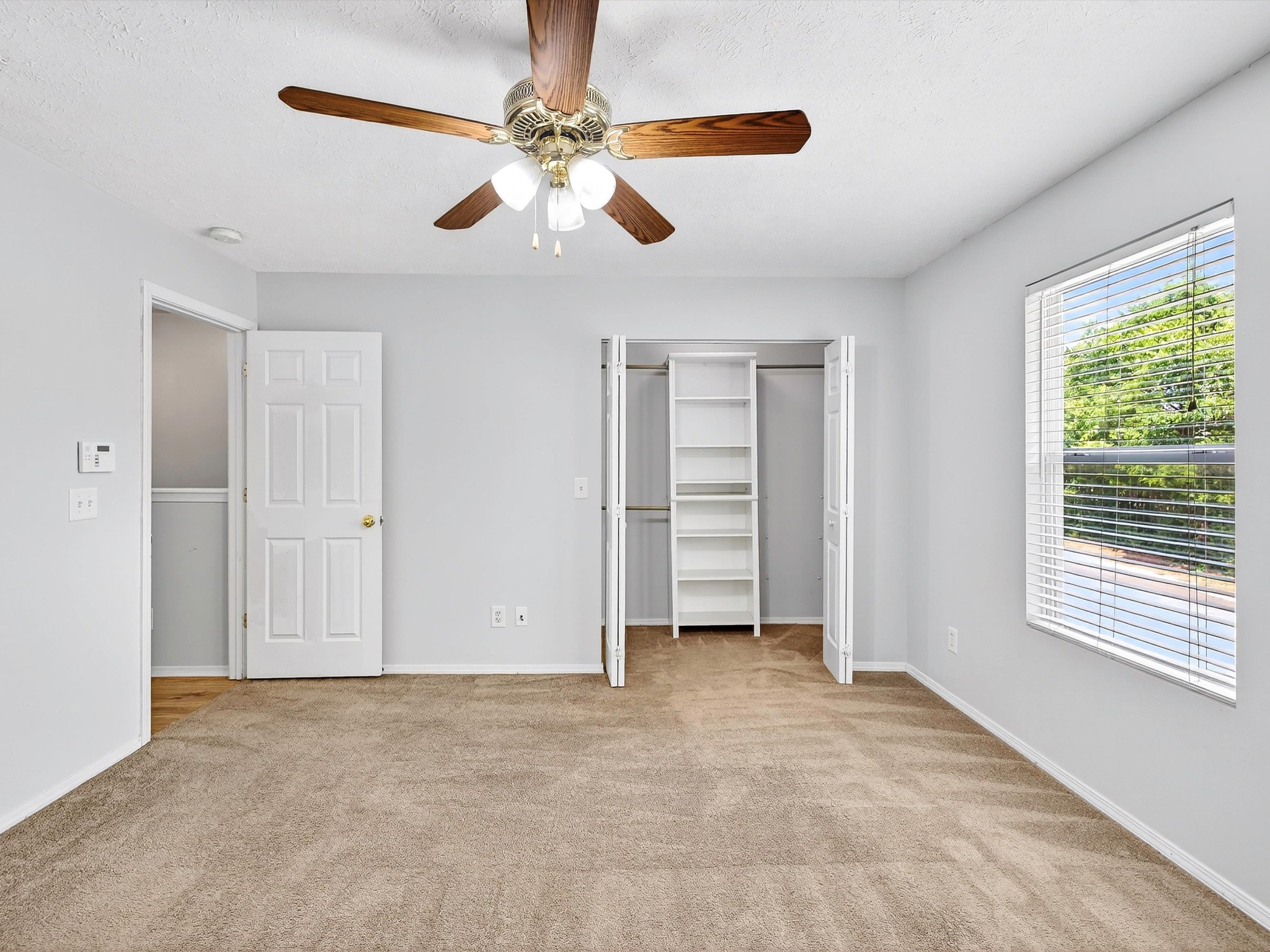 5853 Monroe Xing Property Photo 12