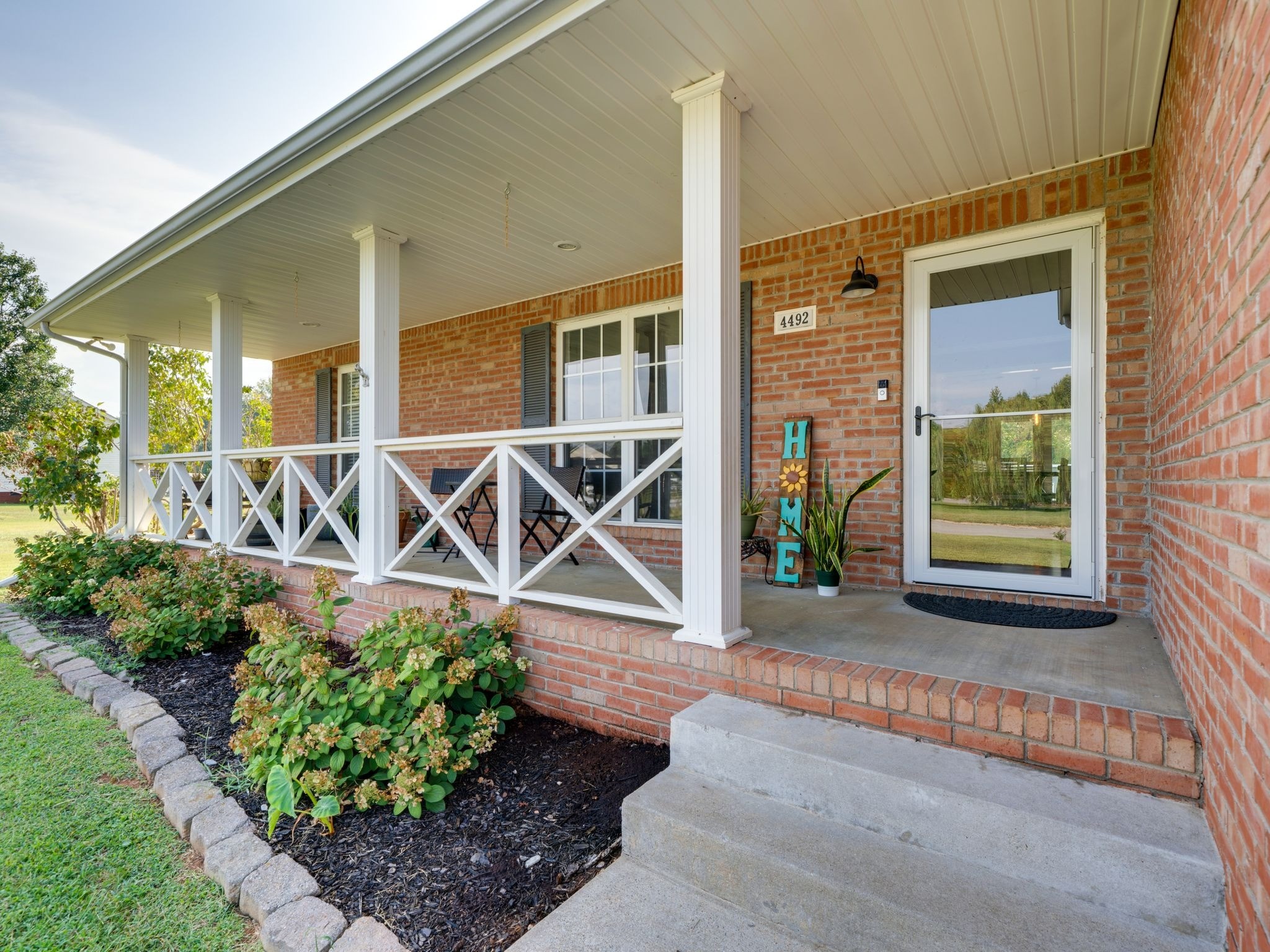 4492 Ironhorse Way Property Photo 5