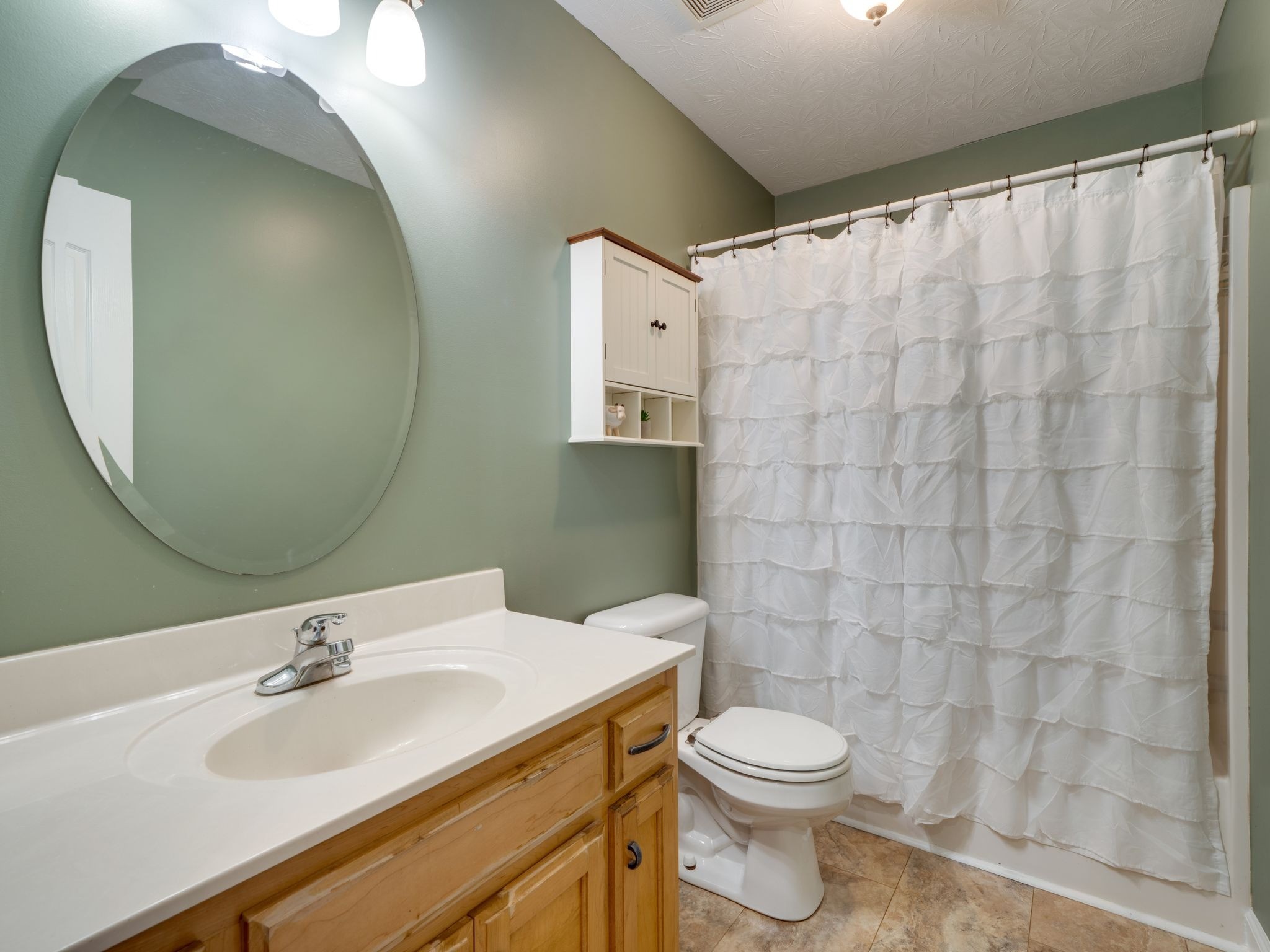 4492 Ironhorse Way Property Photo 15