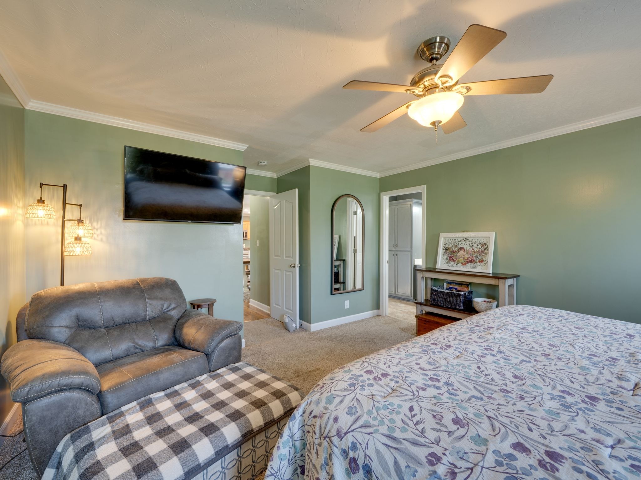 4492 Ironhorse Way Property Photo 19