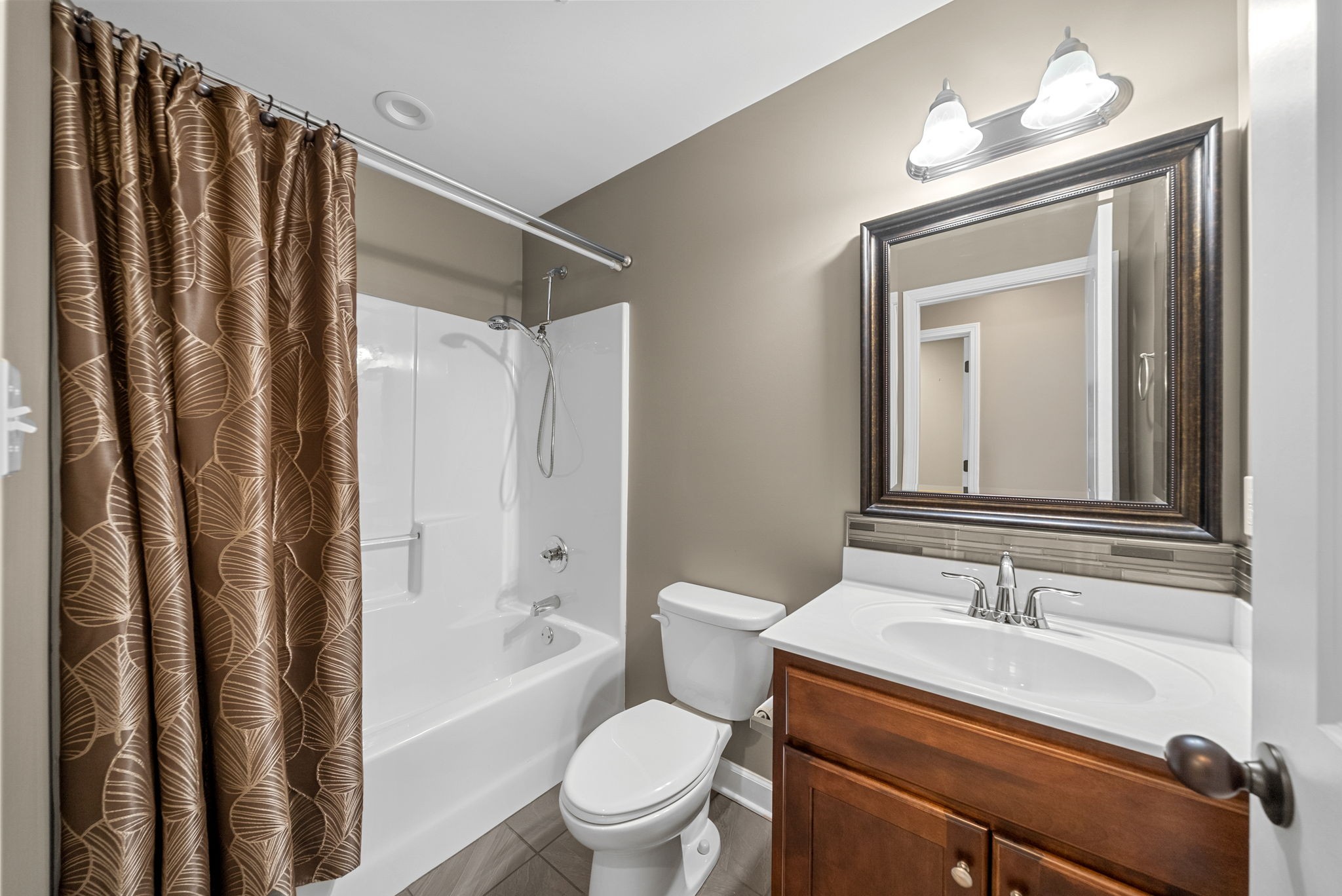 523 S Abbey Way Property Photo 20