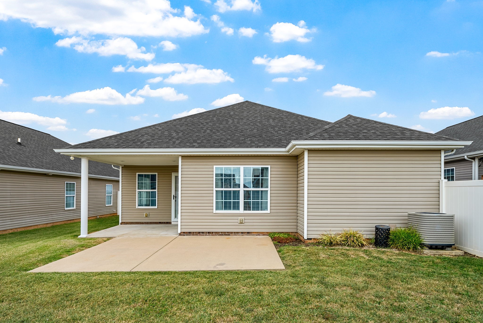 523 S Abbey Way Property Photo 28