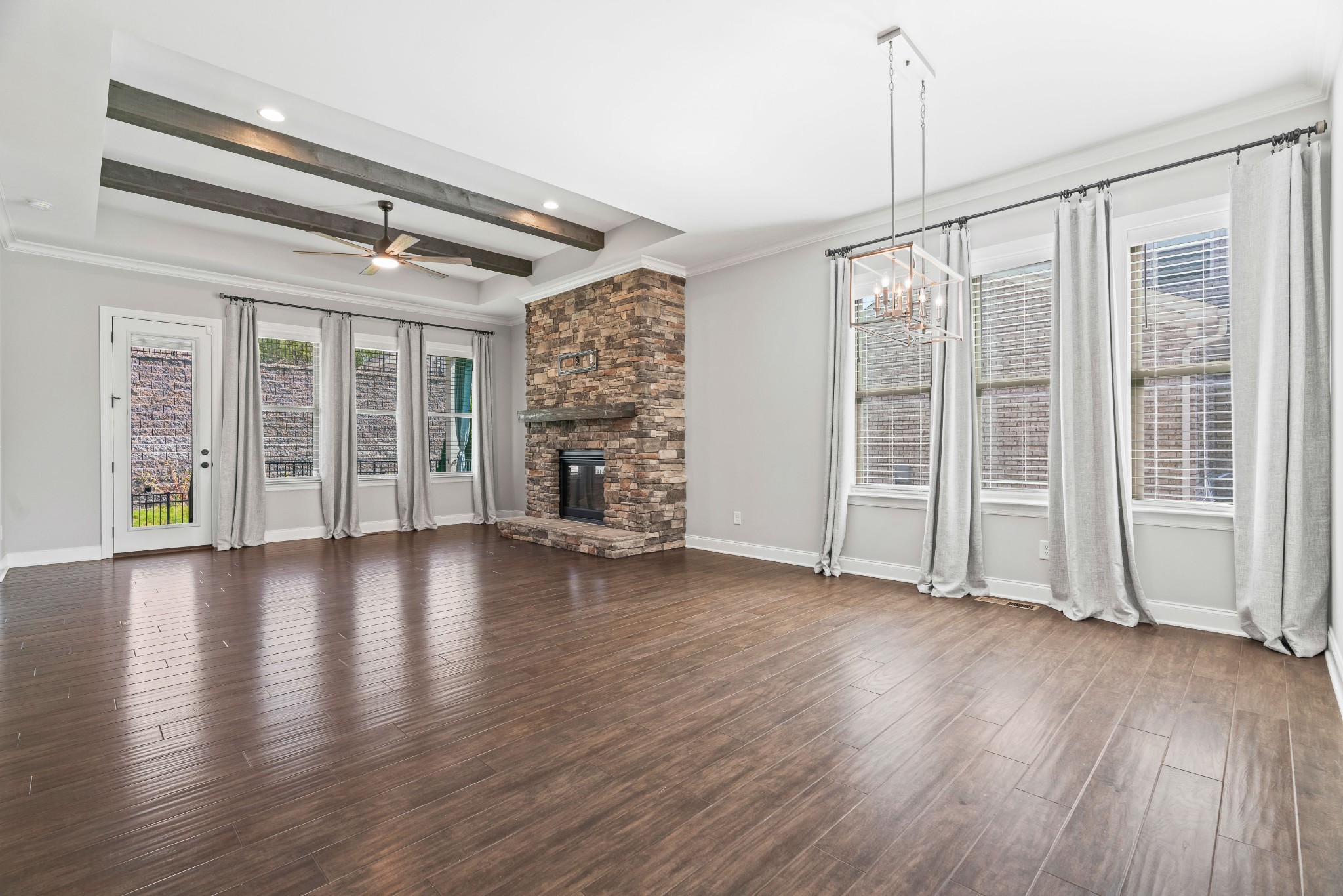 106 N Malayna Dr Property Photo 13