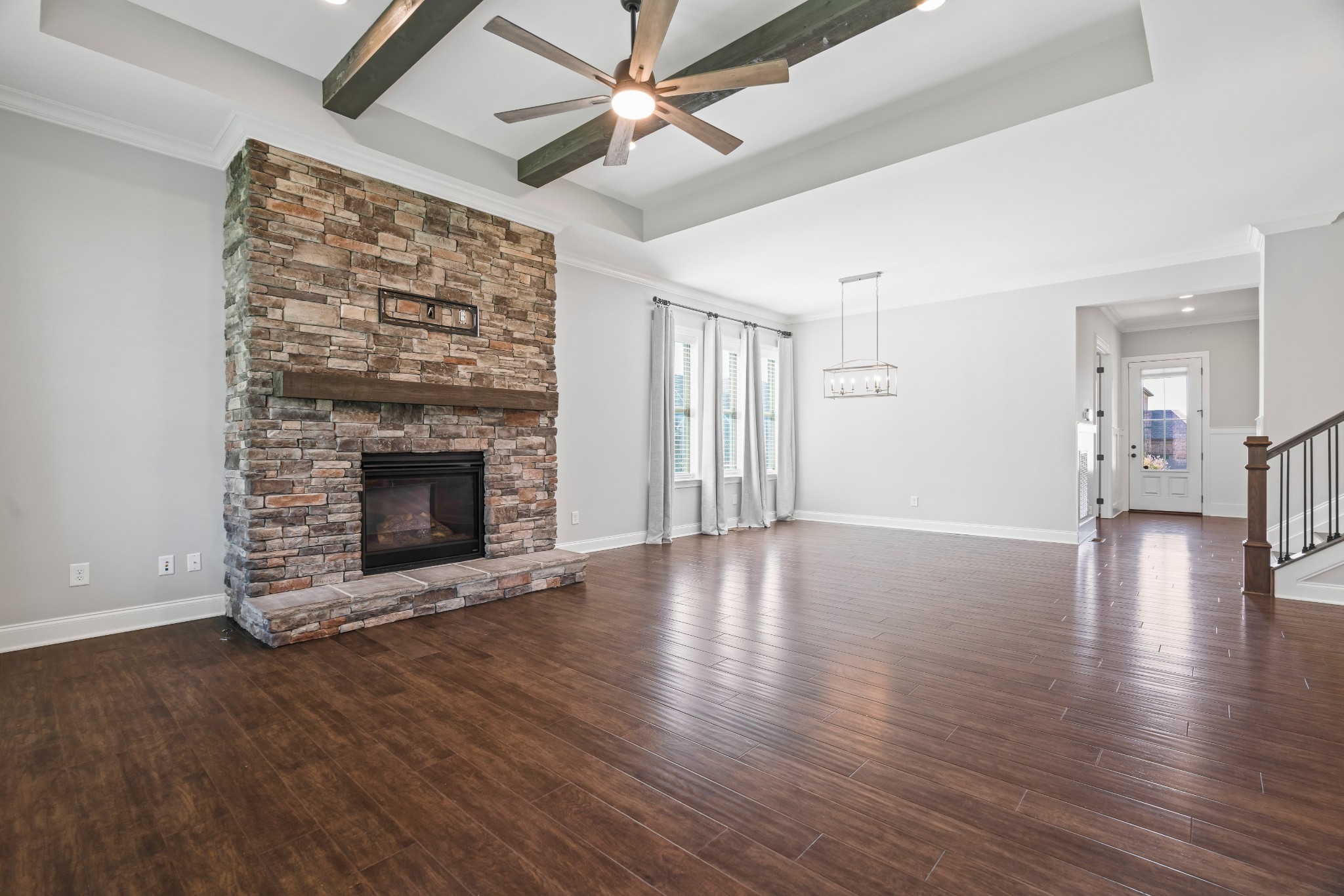 106 N Malayna Dr Property Photo 19