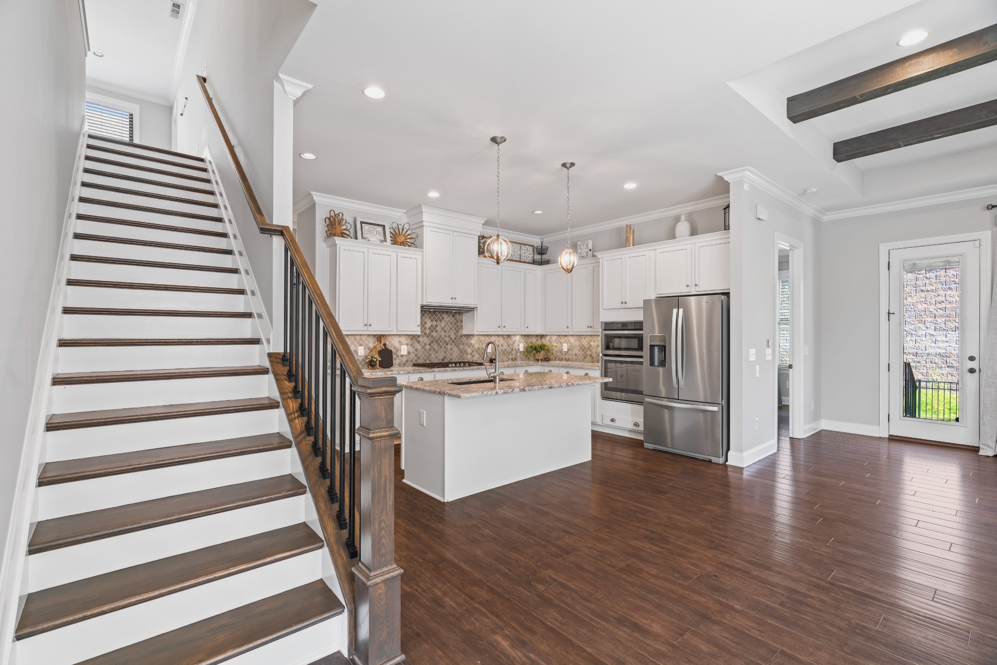 106 N Malayna Dr Property Photo 22