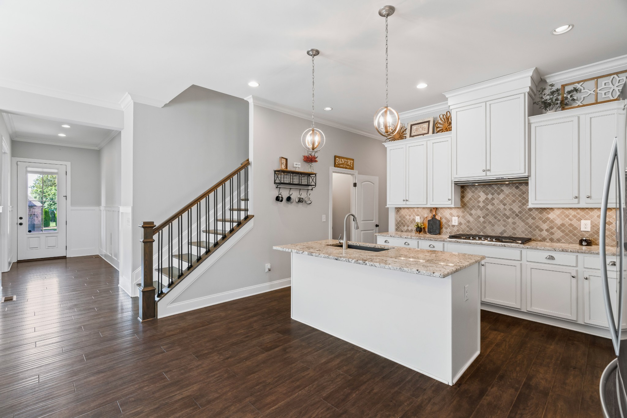 106 N Malayna Dr Property Photo 25