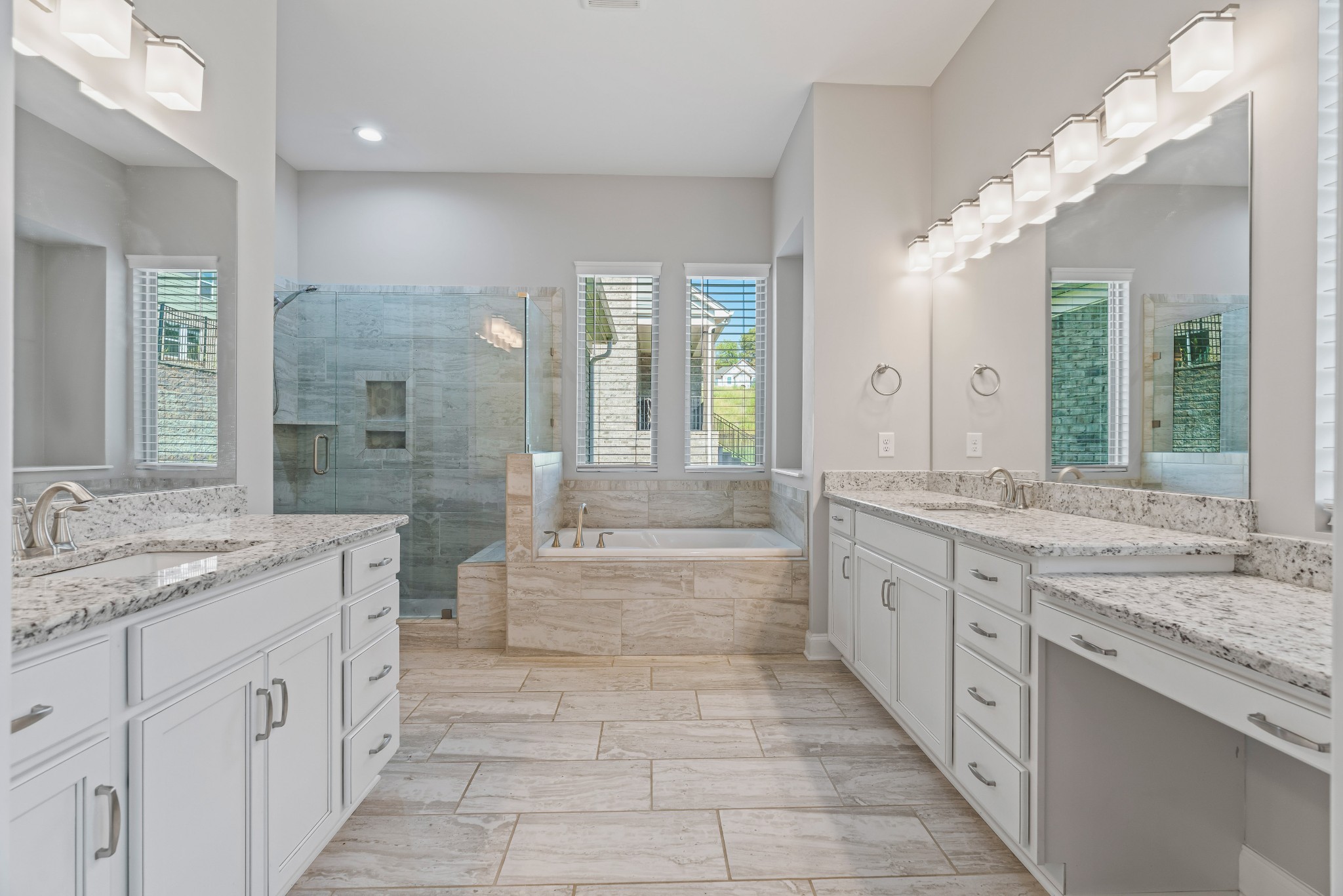 106 N Malayna Dr Property Photo 33