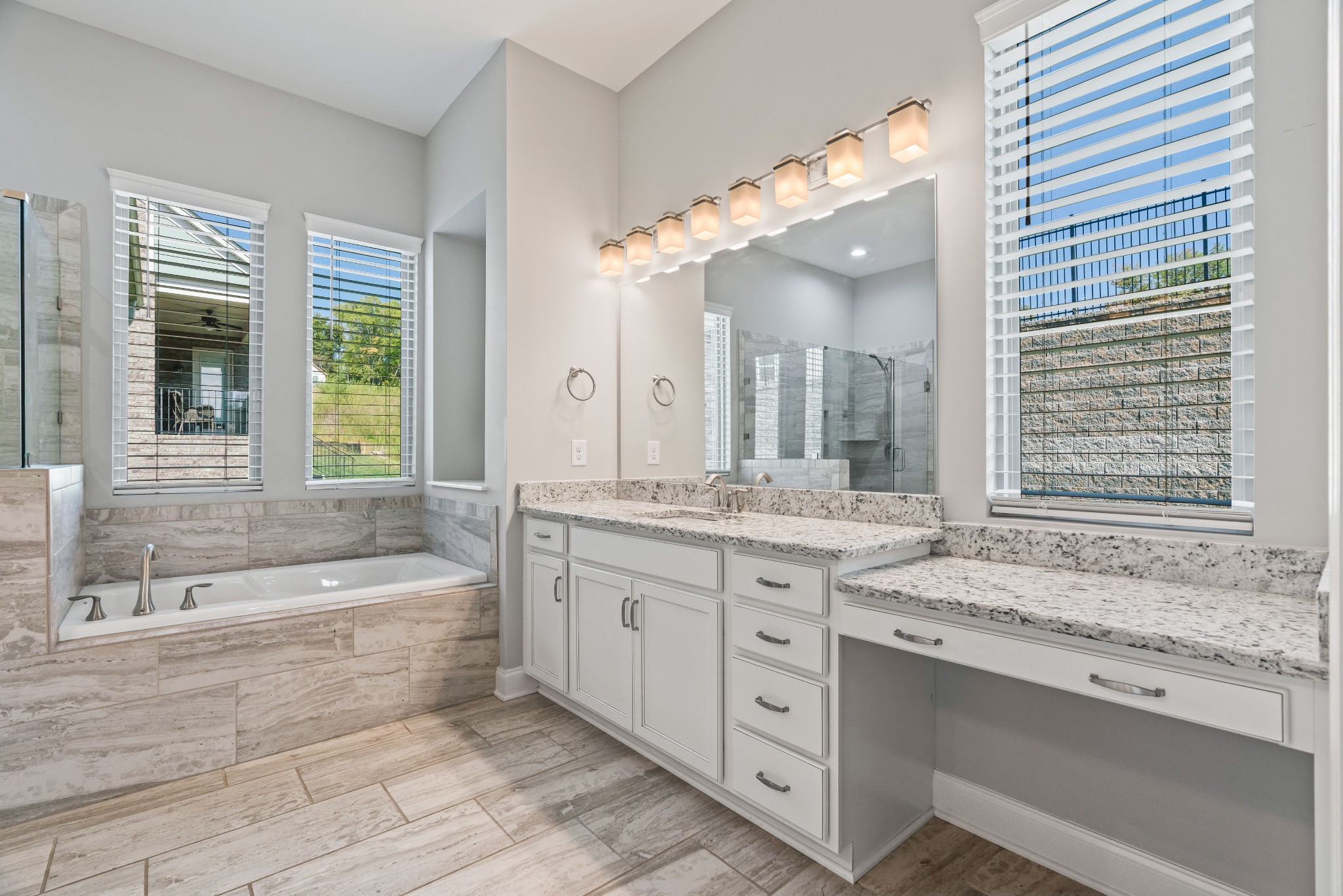 106 N Malayna Dr Property Photo 34