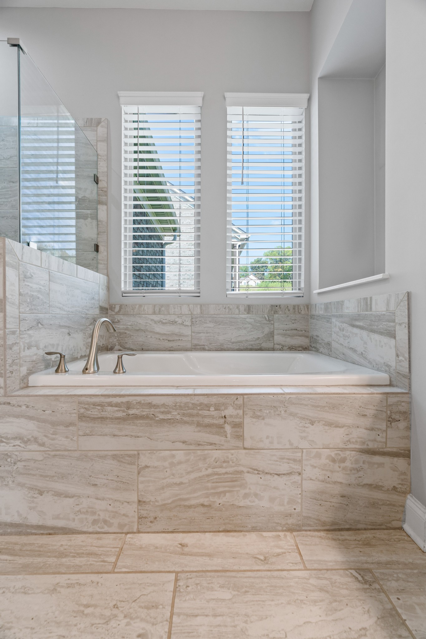 106 N Malayna Dr Property Photo 38