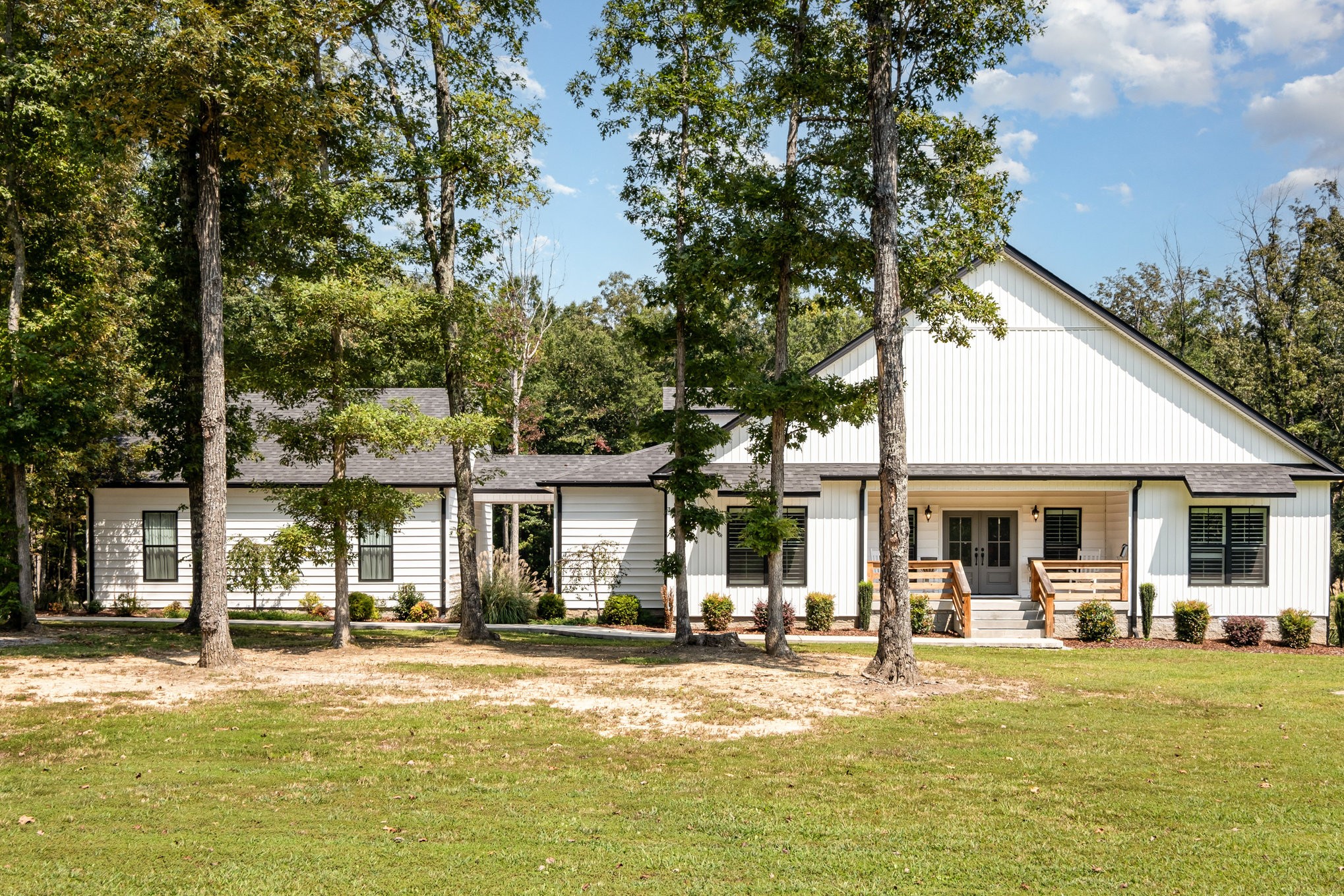 8129 Hollow Springs Rd Property Photo 1