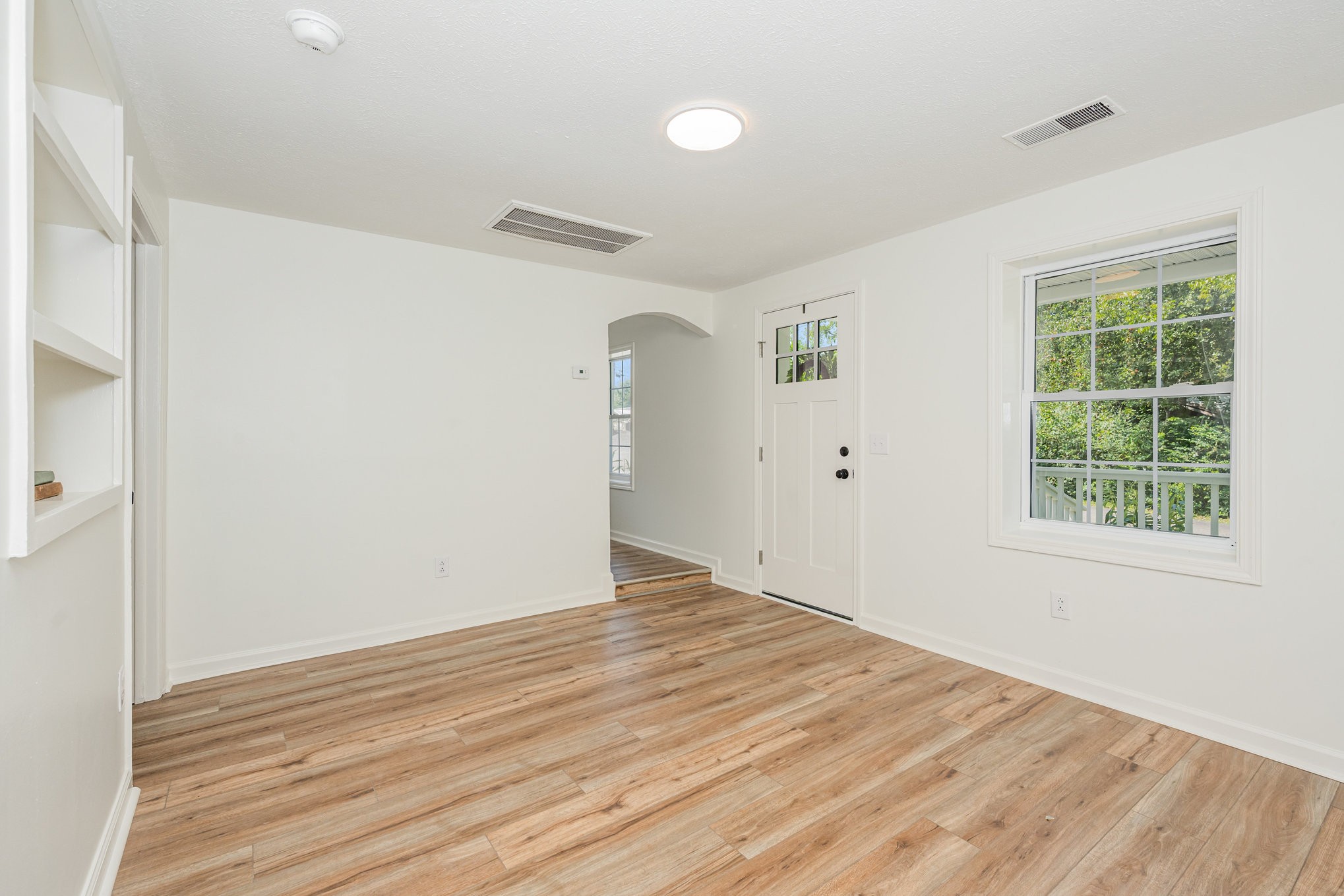 122 Waldron Cir Property Photo 6