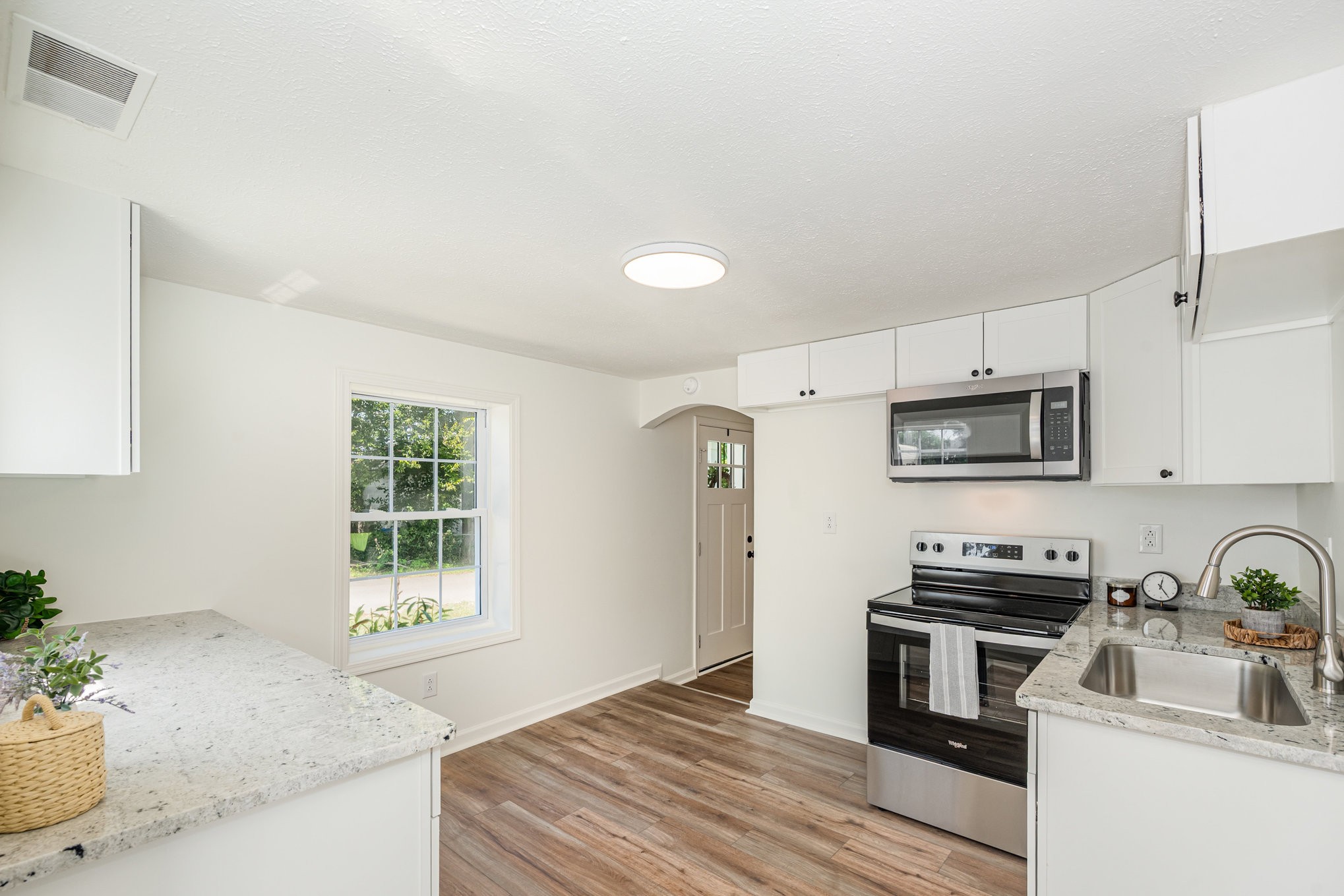 122 Waldron Cir Property Photo 9