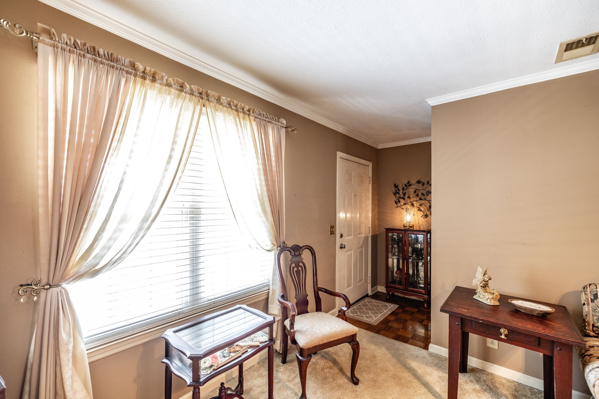 106 Rolling Meadows Dr Property Photo 39