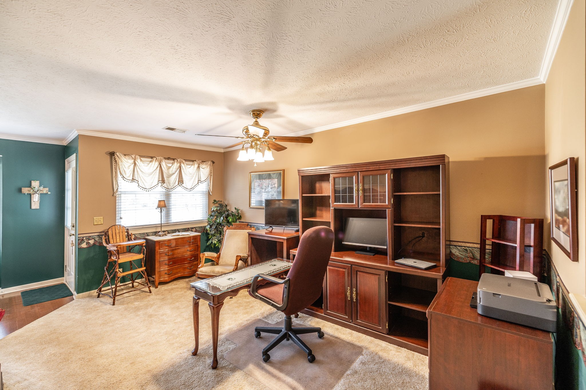 106 Rolling Meadows Dr Property Photo 43