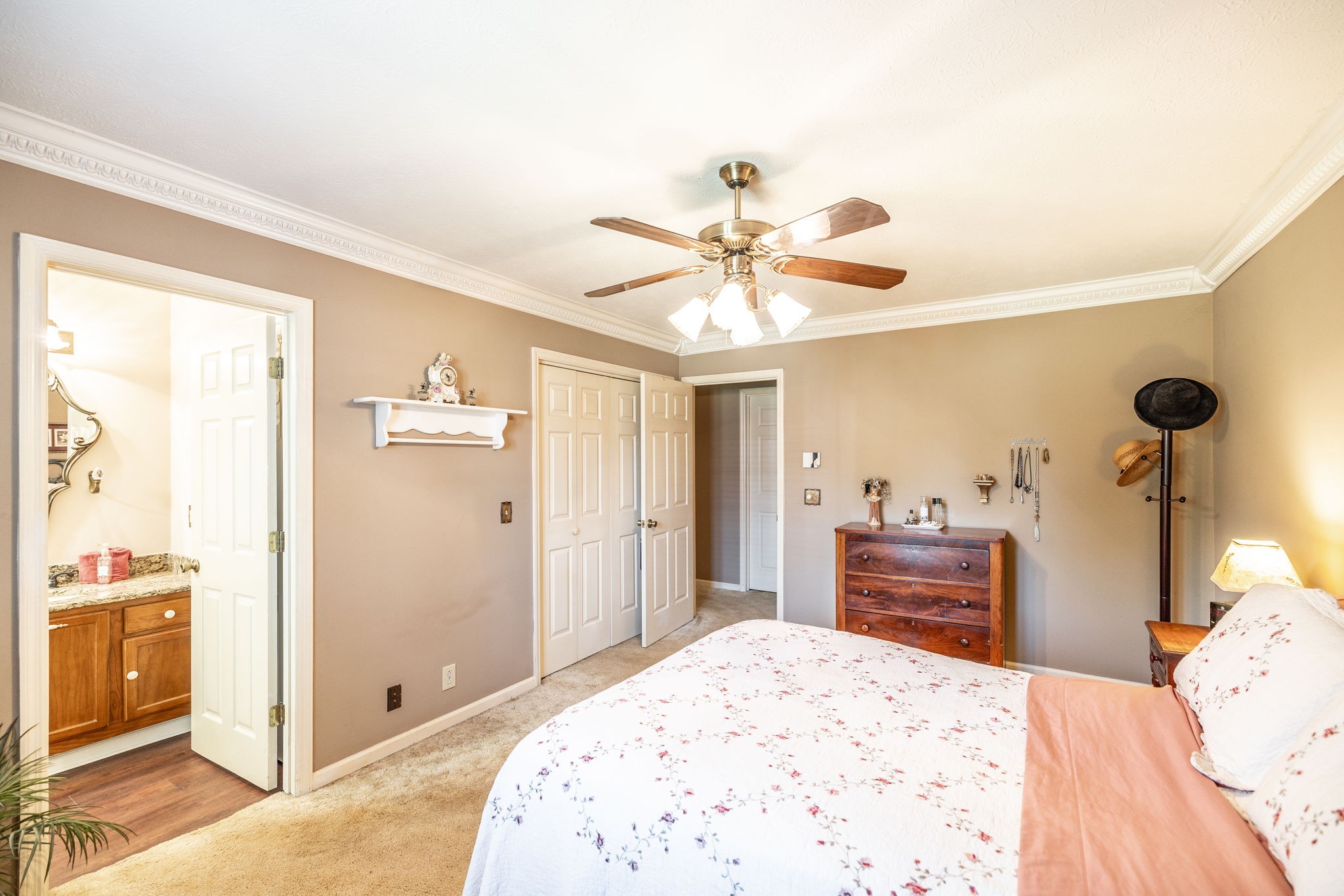 106 Rolling Meadows Dr Property Photo 65