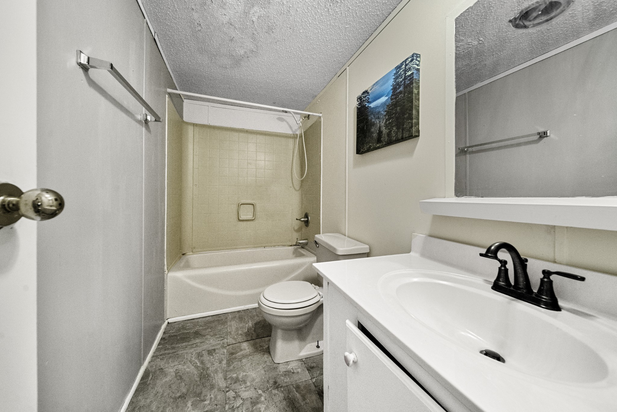 237 Westmoreland Ct Property Photo 14