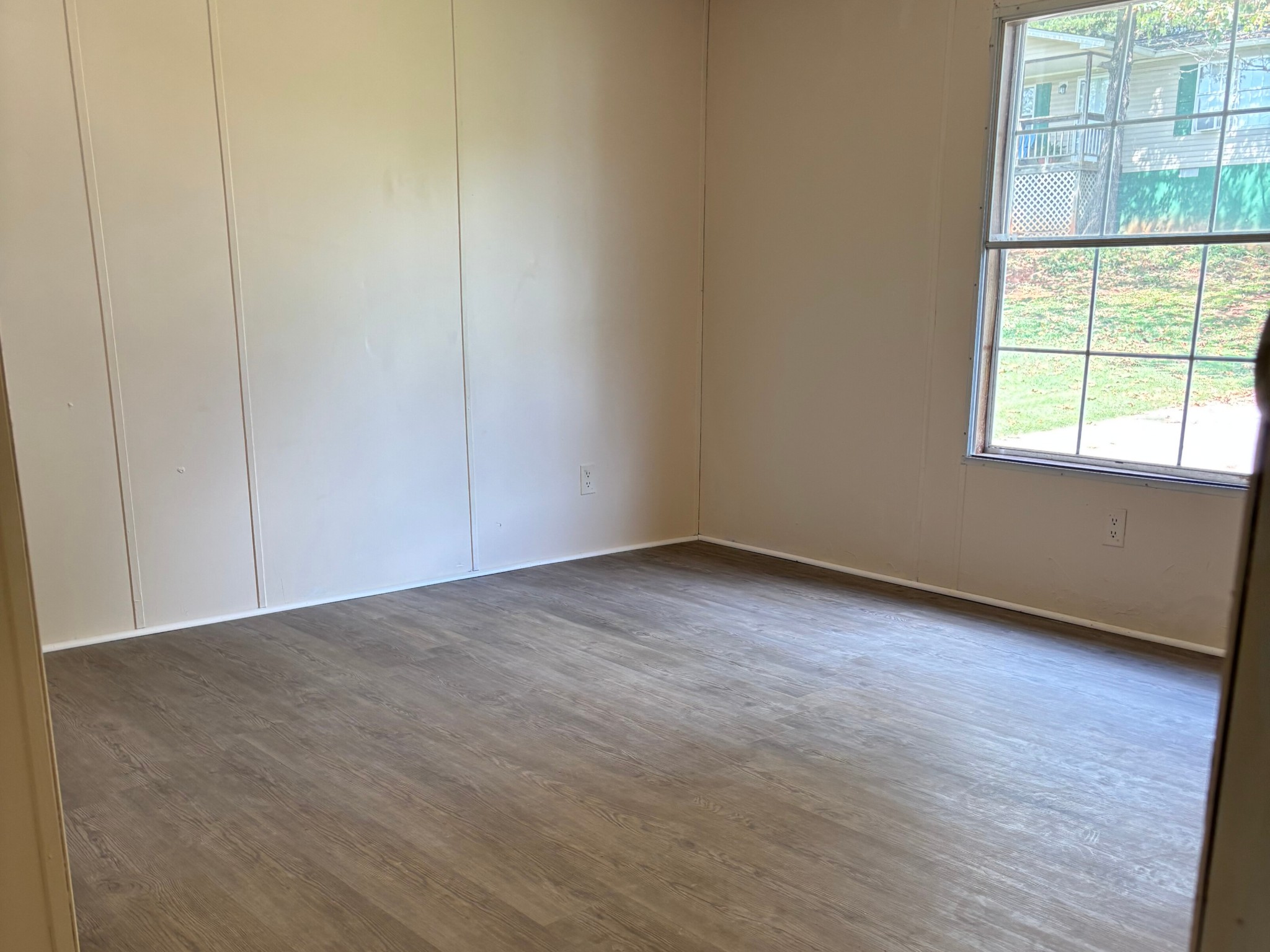 237 Westmoreland Ct Property Photo 15