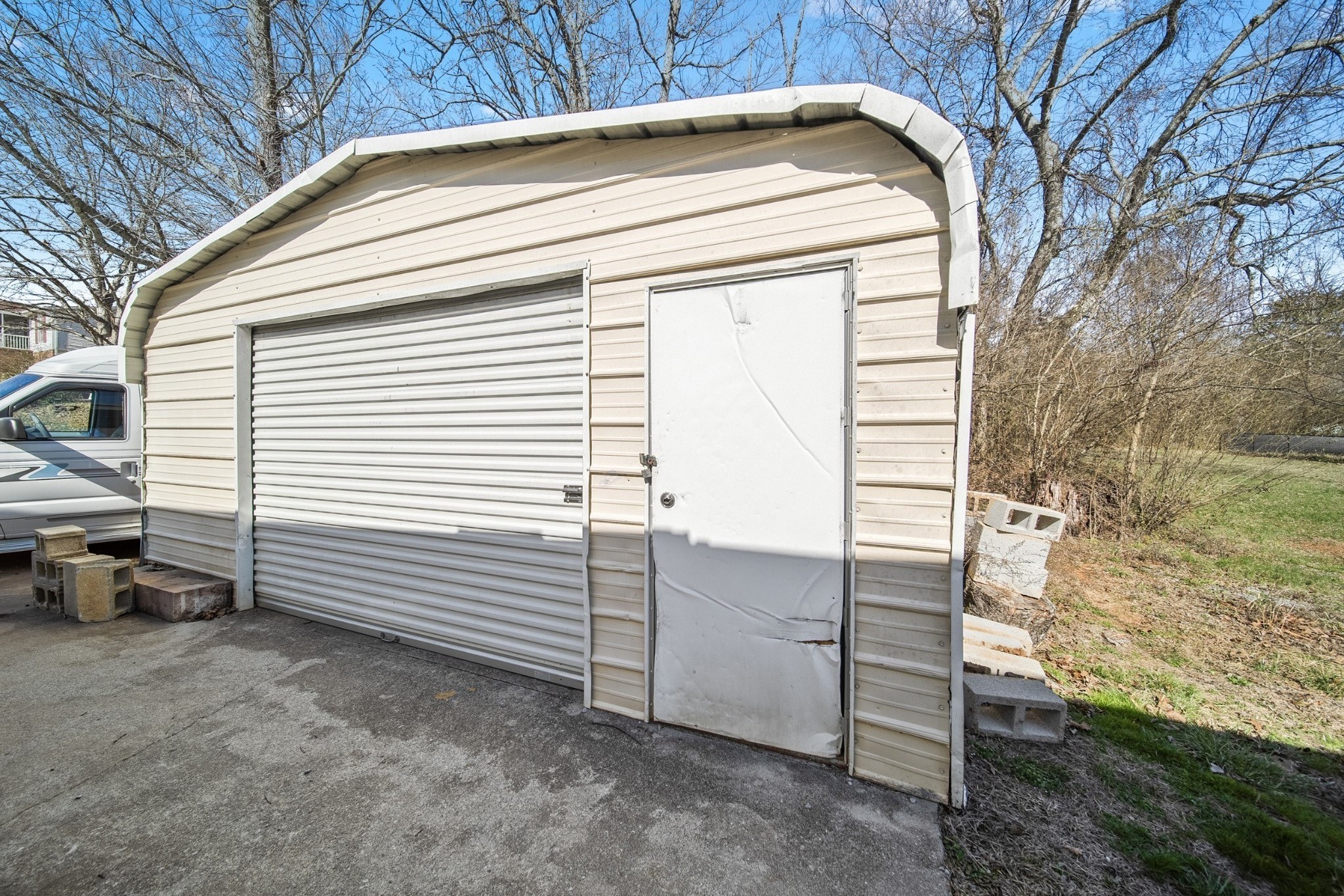 237 Westmoreland Ct Property Photo 20