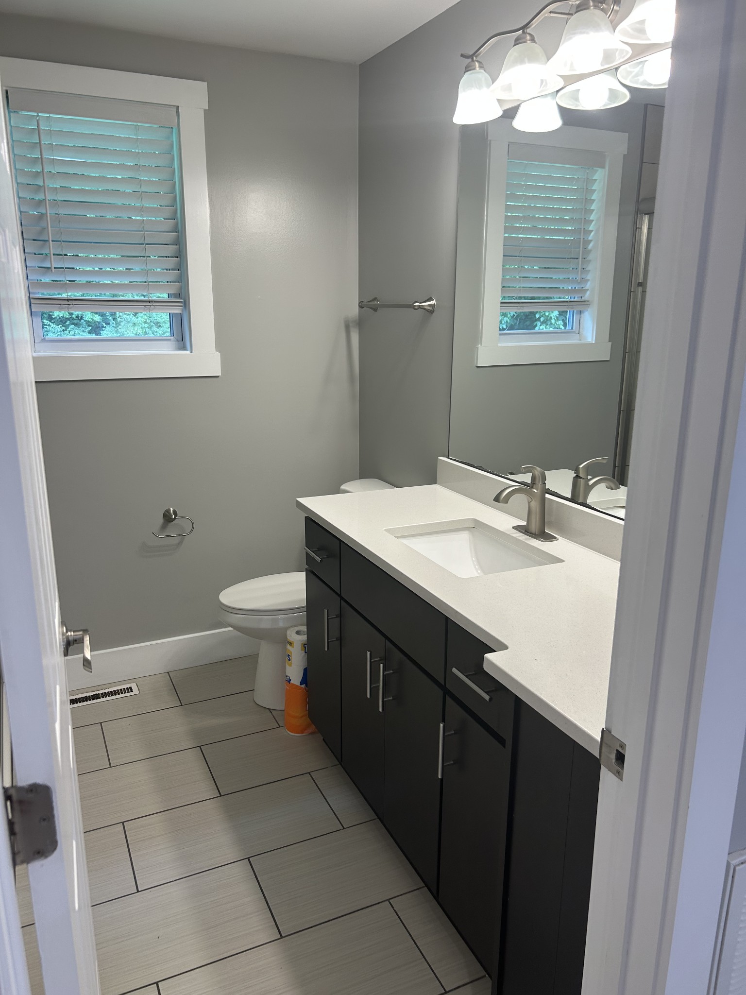 237 Ocala Dr Property Photo 8
