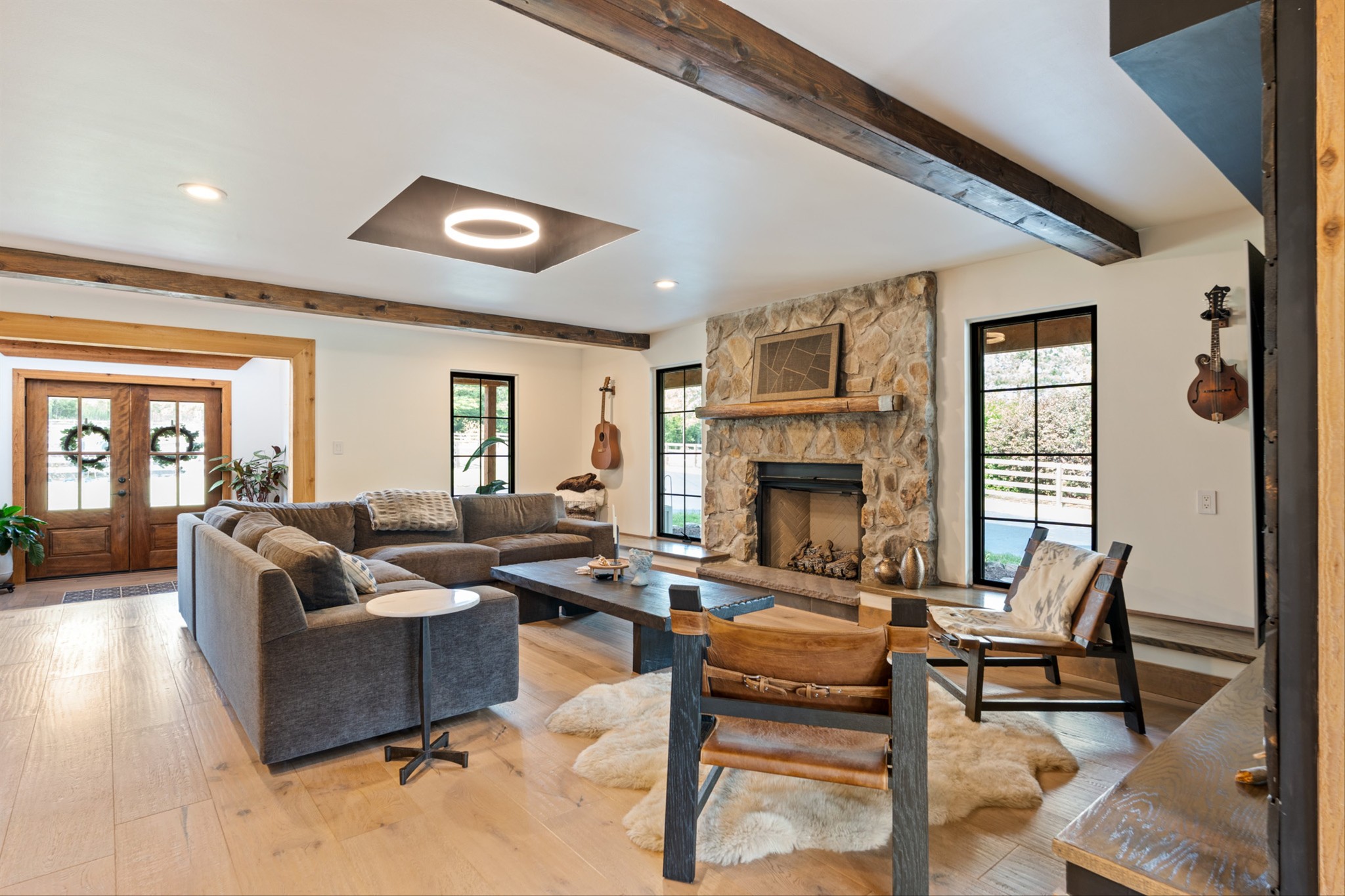 9707 Clovercroft Rd Property Photo 24