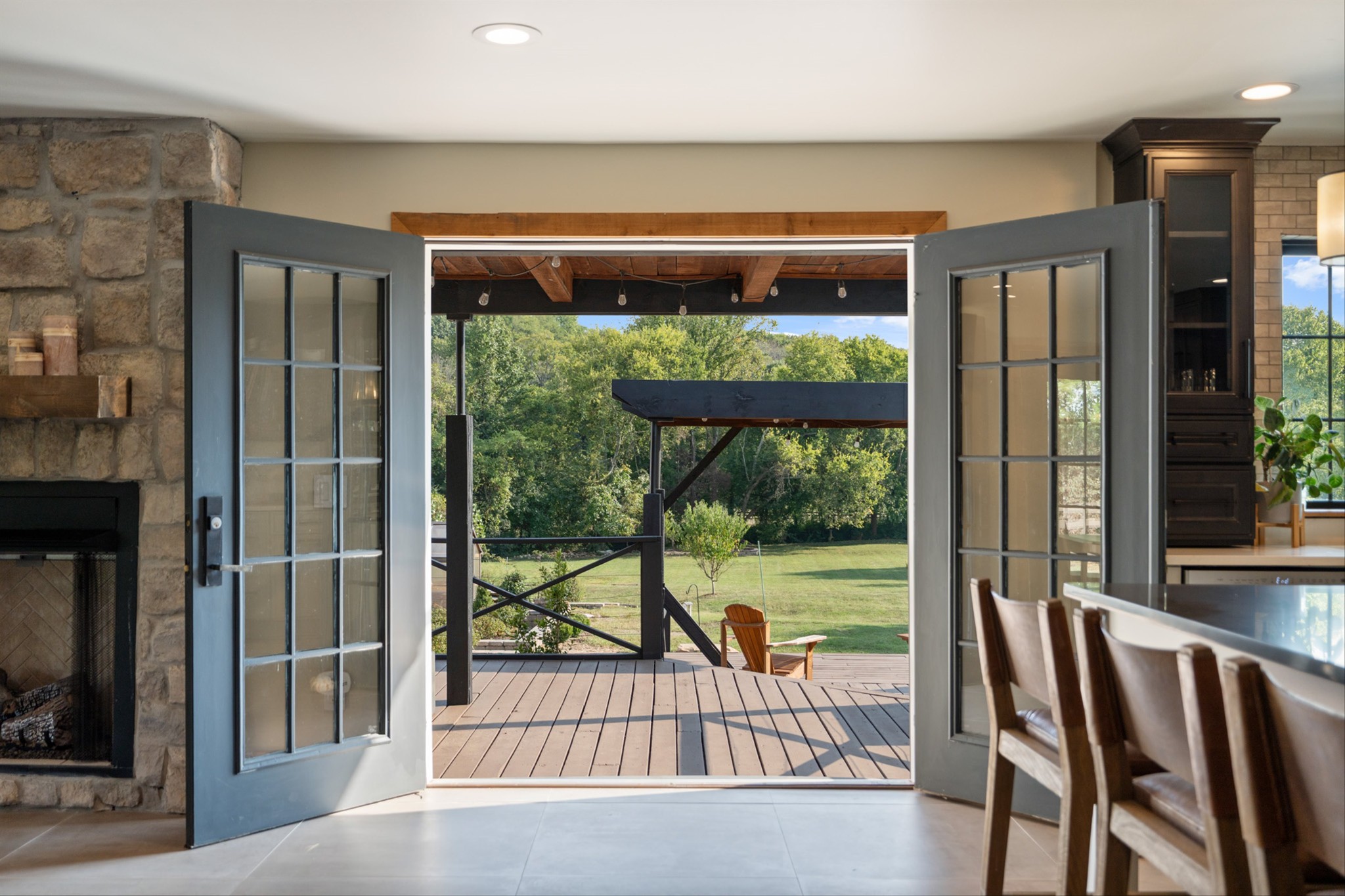 9707 Clovercroft Rd Property Photo 36