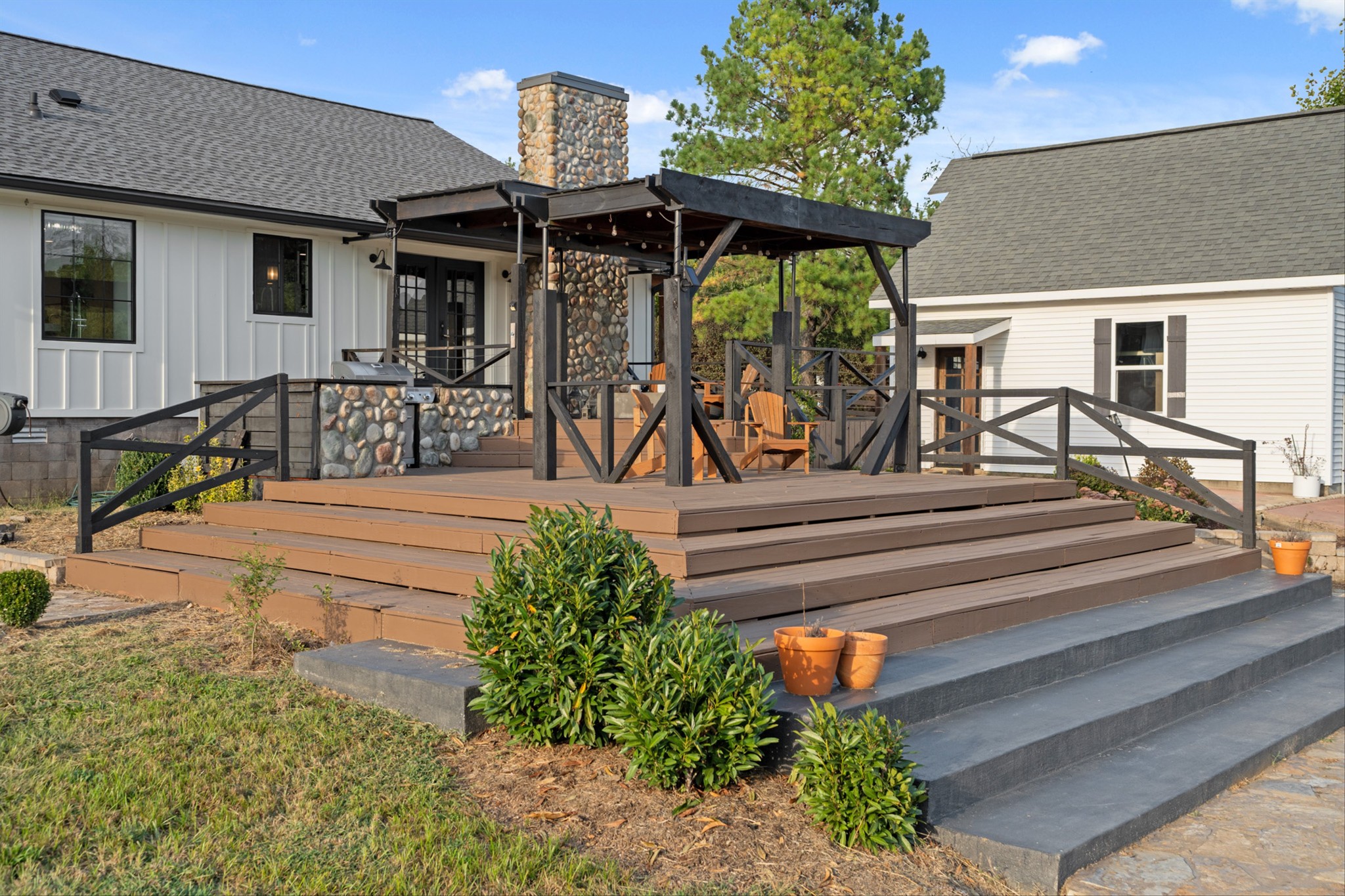 9707 Clovercroft Rd Property Photo 52