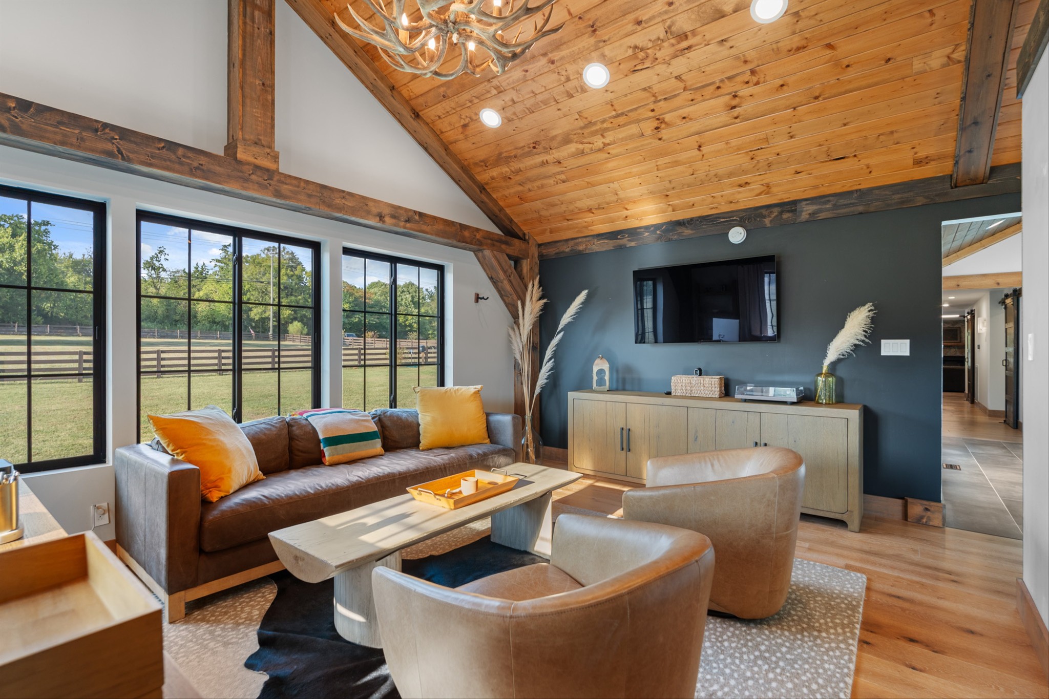 9707 Clovercroft Rd Property Photo 58