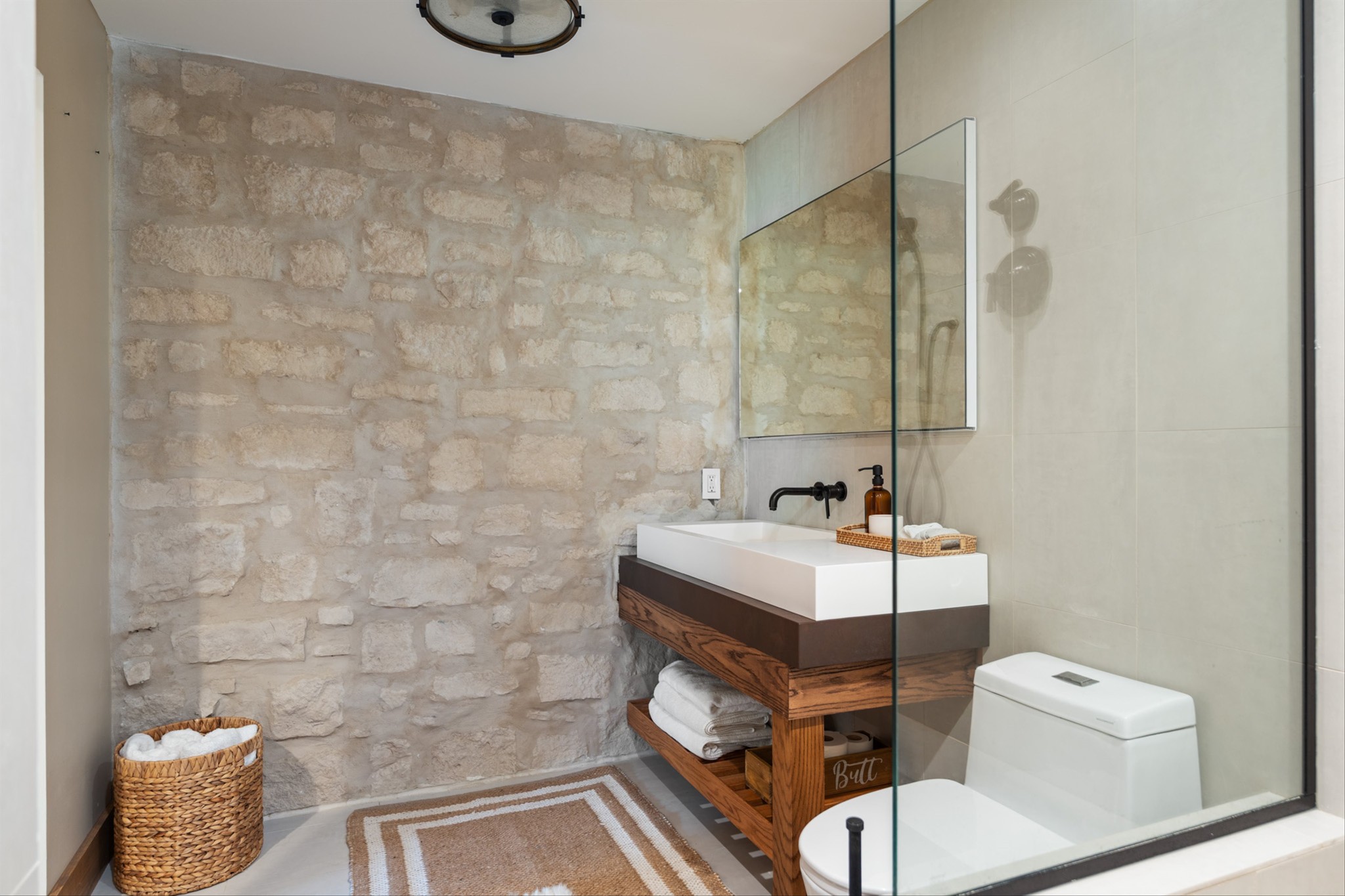 9707 Clovercroft Rd Property Photo 79