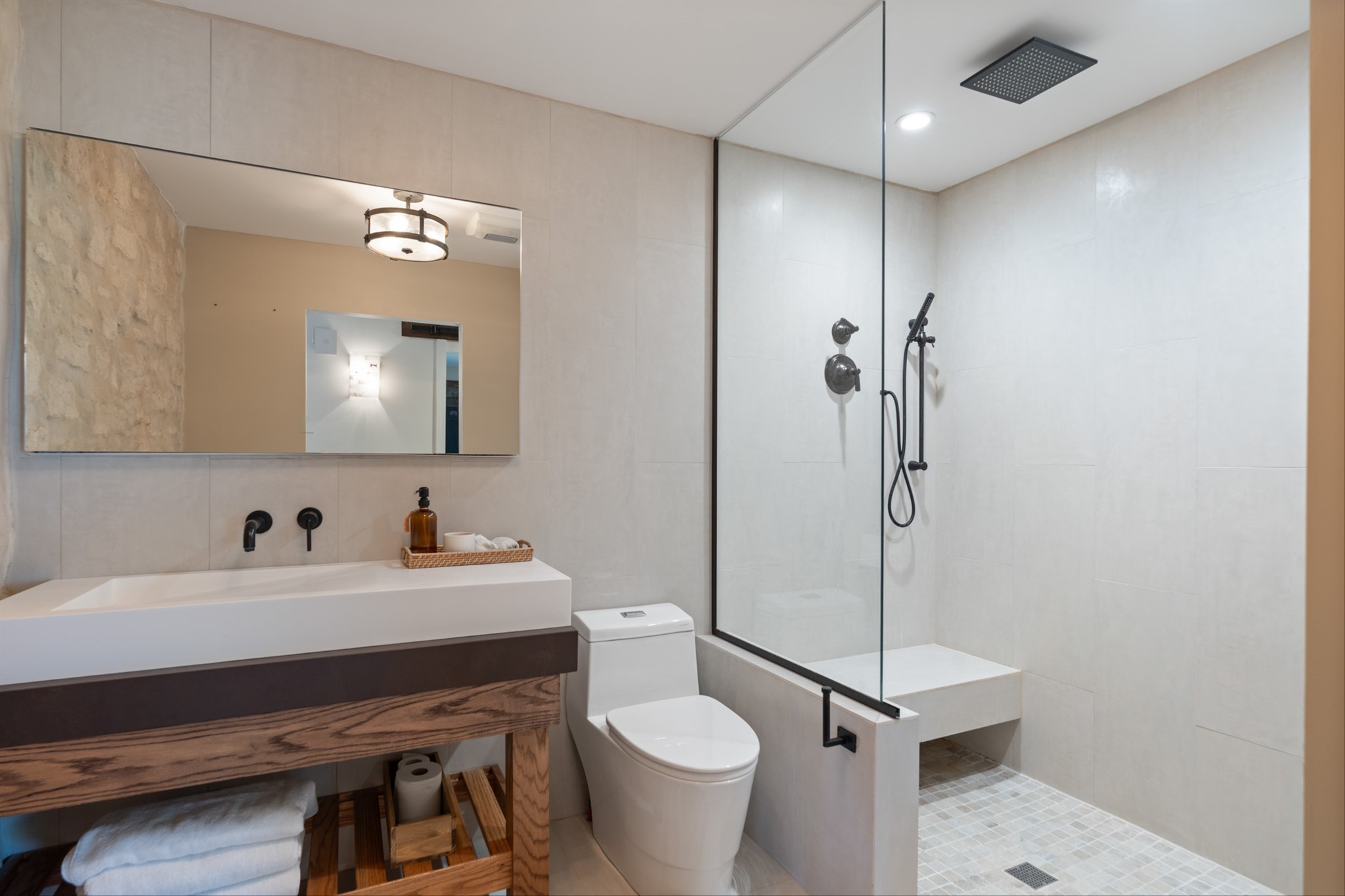 9707 Clovercroft Rd Property Photo 82