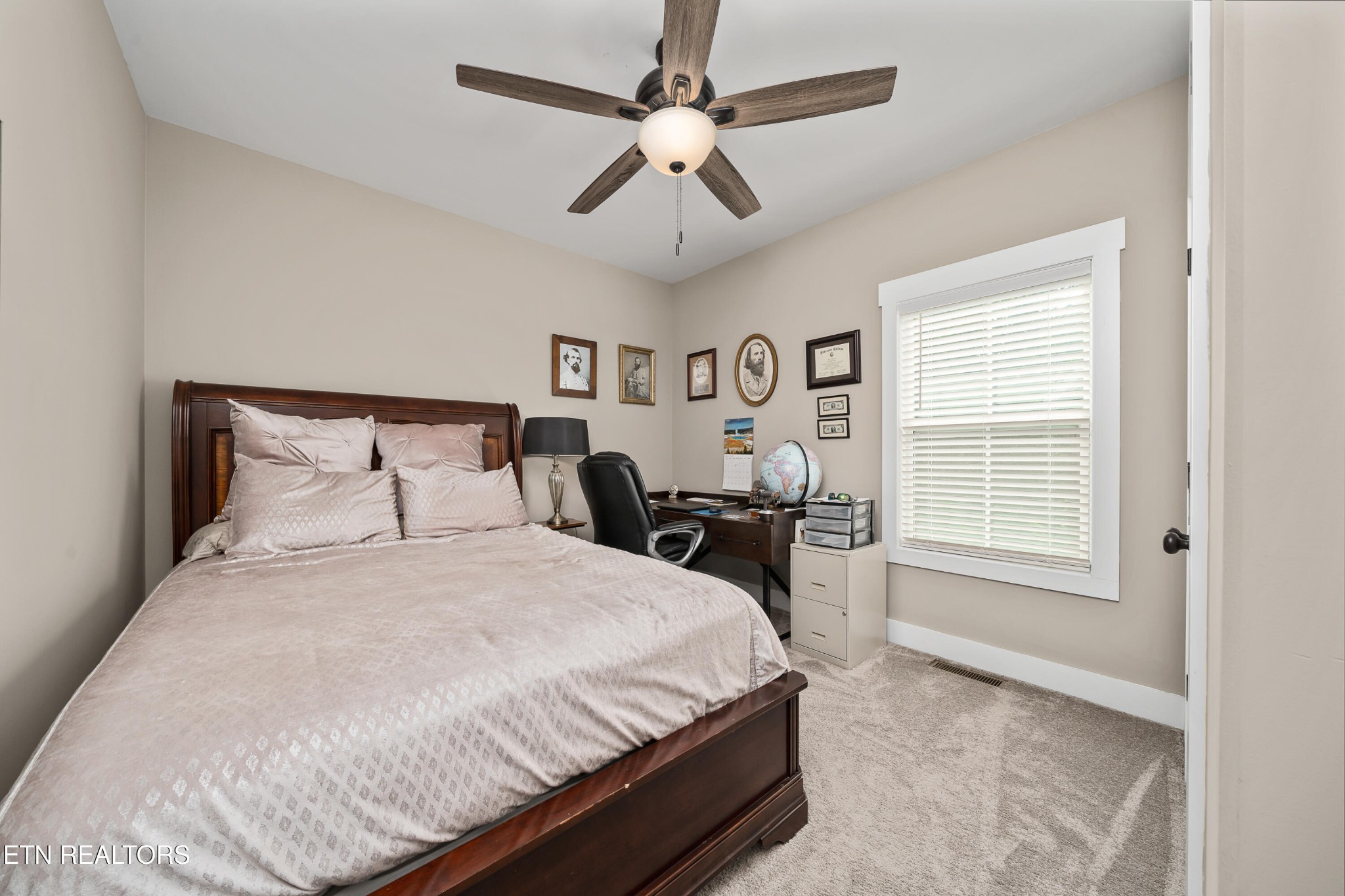 1124 Cross Pointe Drive Drive Property Photo 18