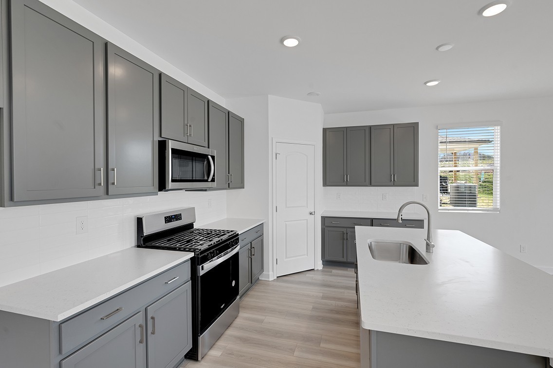 1373 Georgetown Dr Property Photo 10