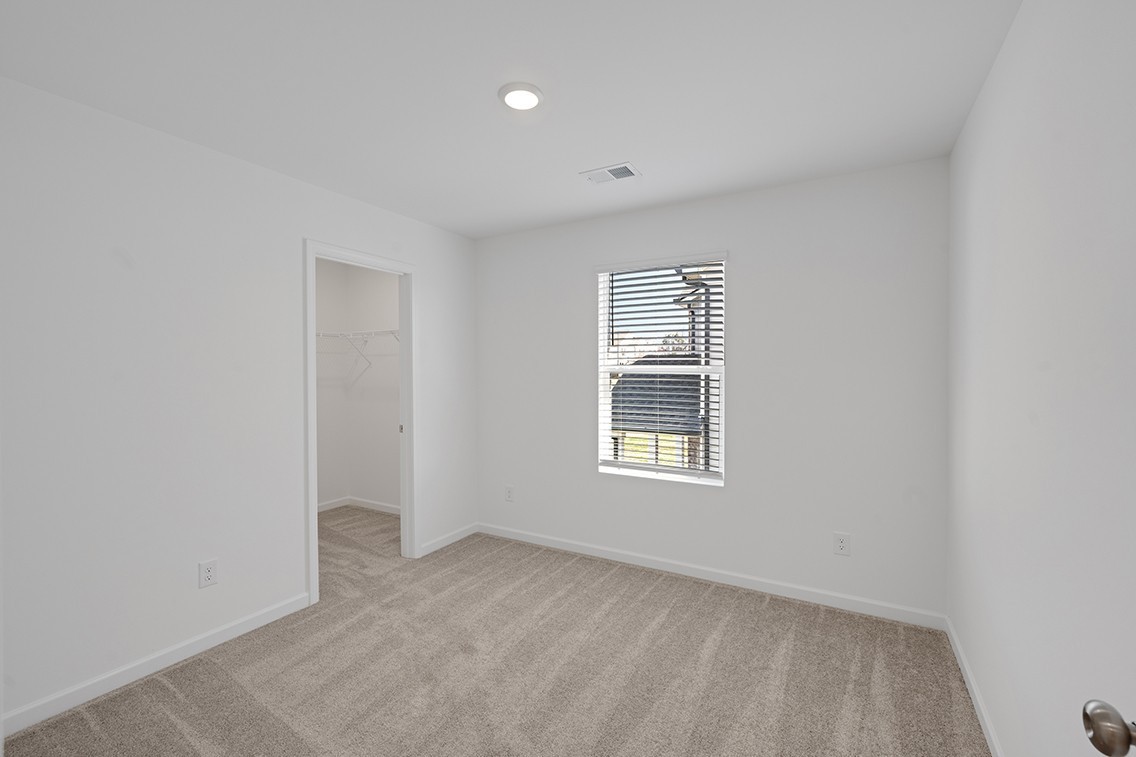 1373 Georgetown Dr Property Photo 23