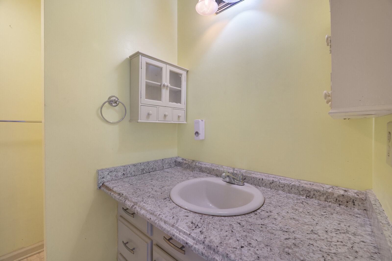 1621 Lillian Cir Property Photo 21