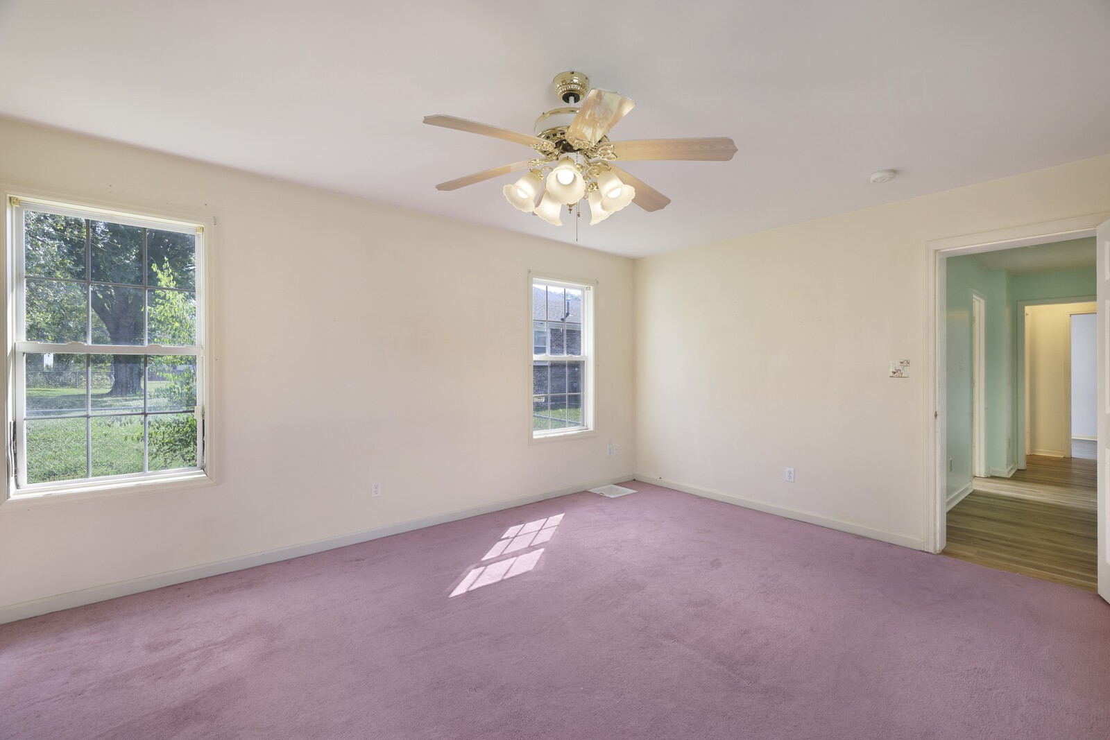 1621 Lillian Cir Property Photo 30