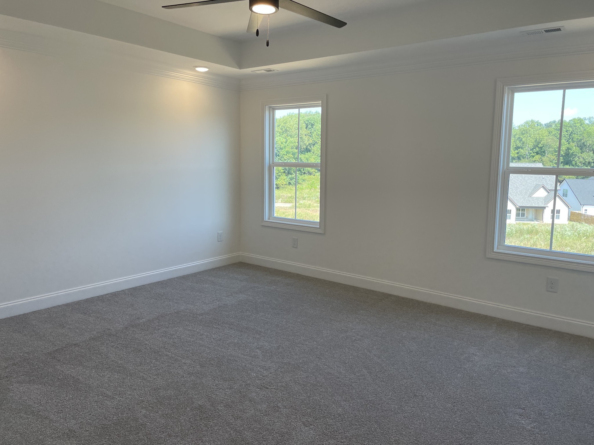 591 Pongracz Way Property Photo 8