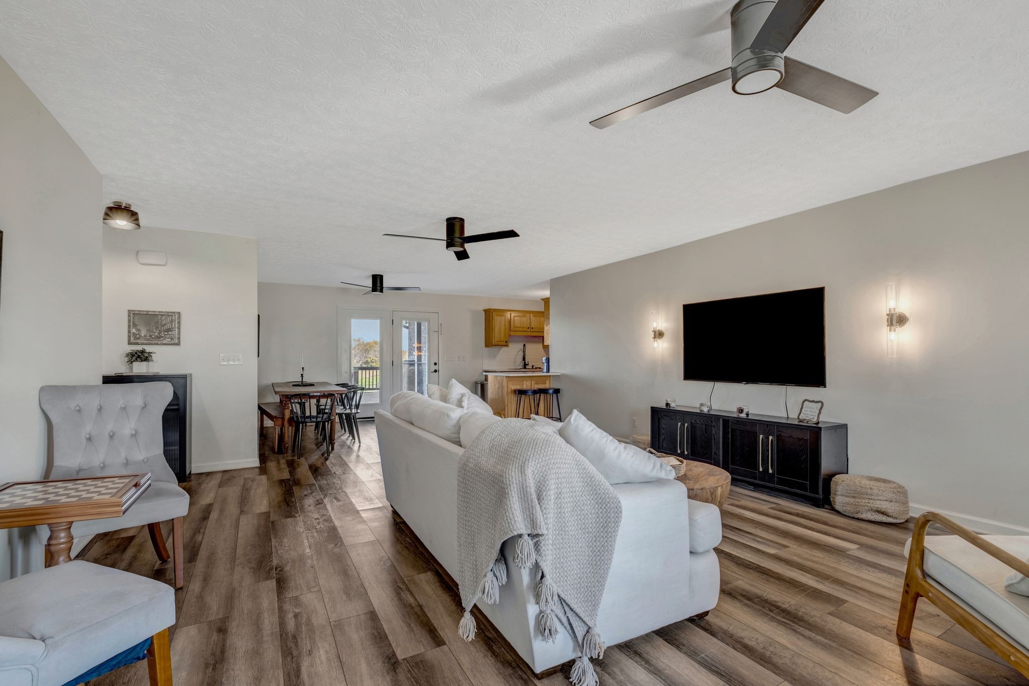 5440 Eugene Kennedy Ln Property Photo 8