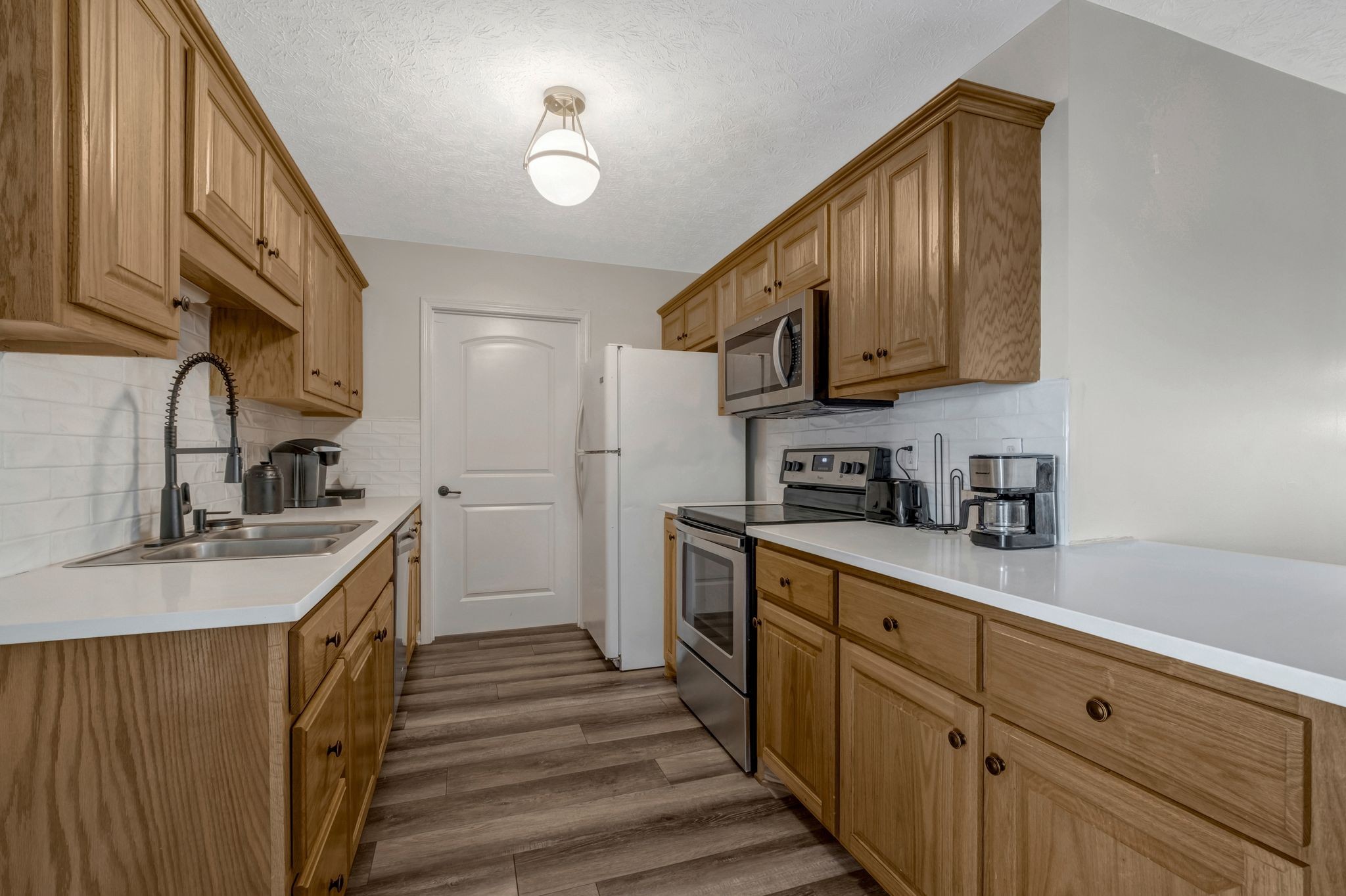 5440 Eugene Kennedy Ln Property Photo 13