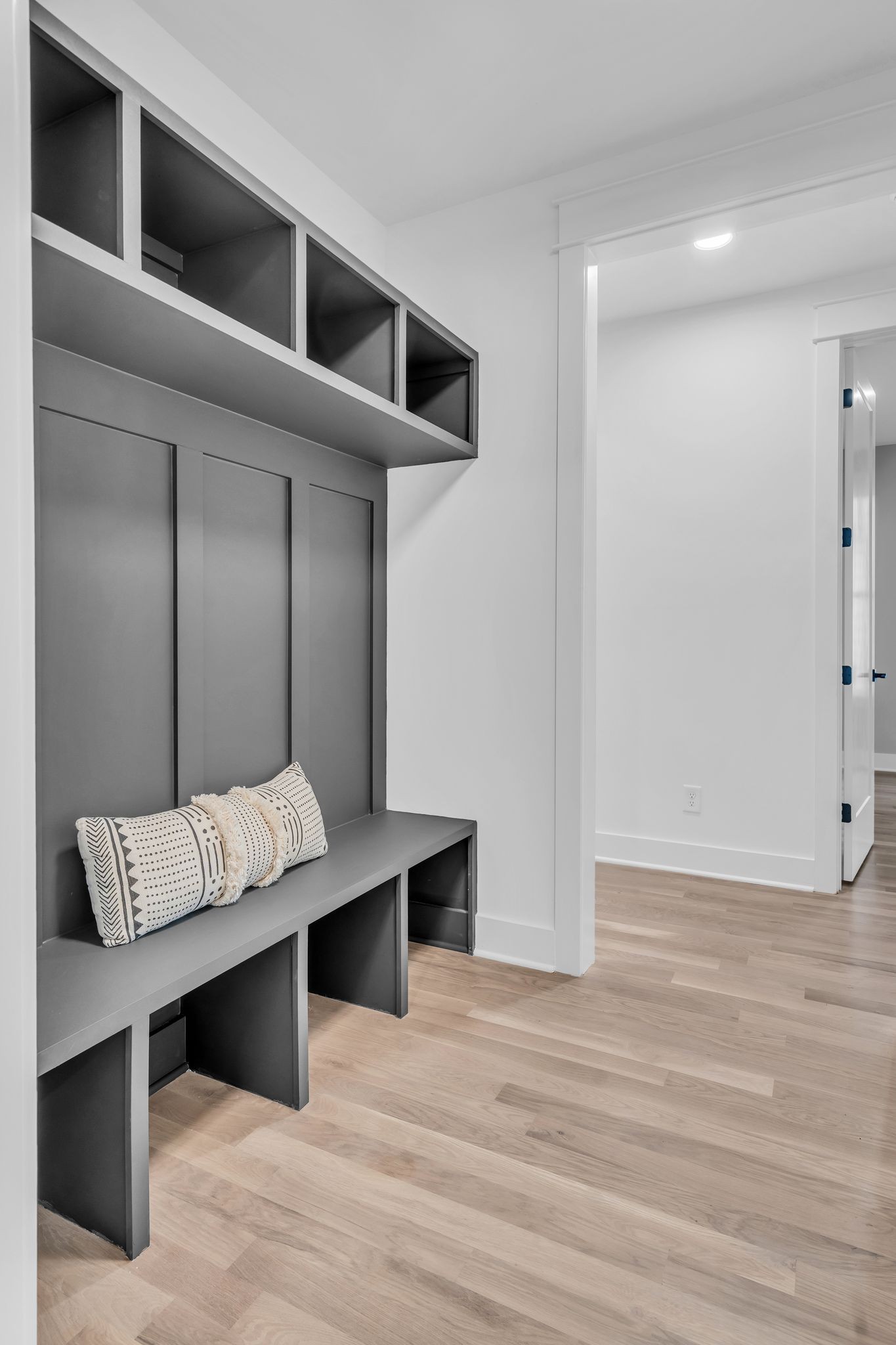 907b Potter Ln Property Photo 17