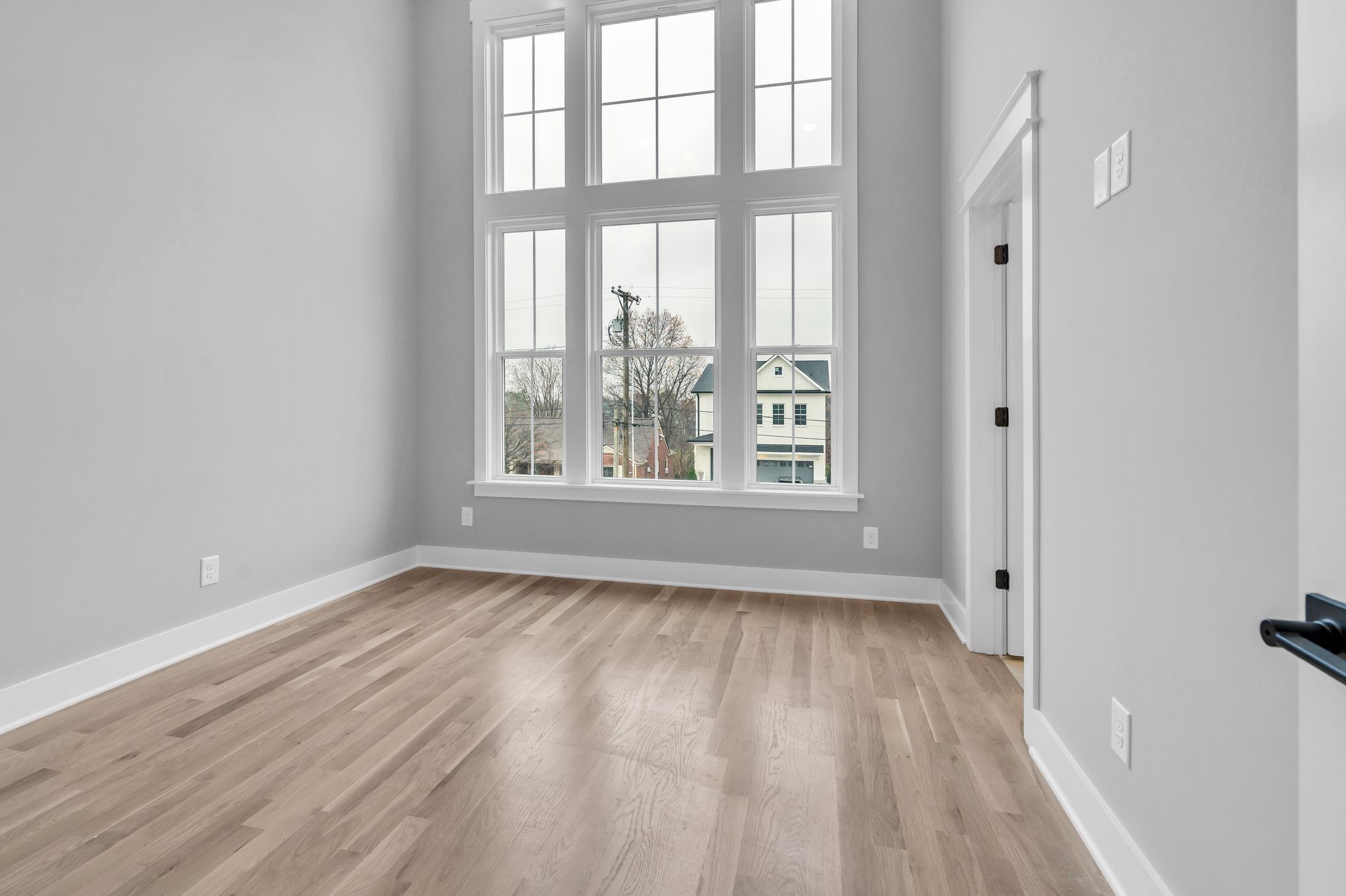 907b Potter Ln Property Photo 31