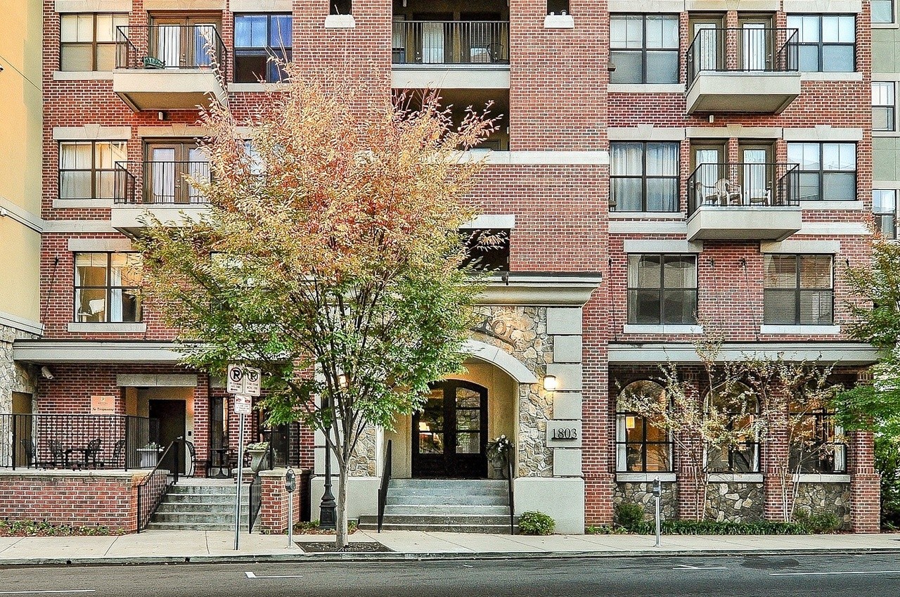 1803 Broadway Property Photo 2