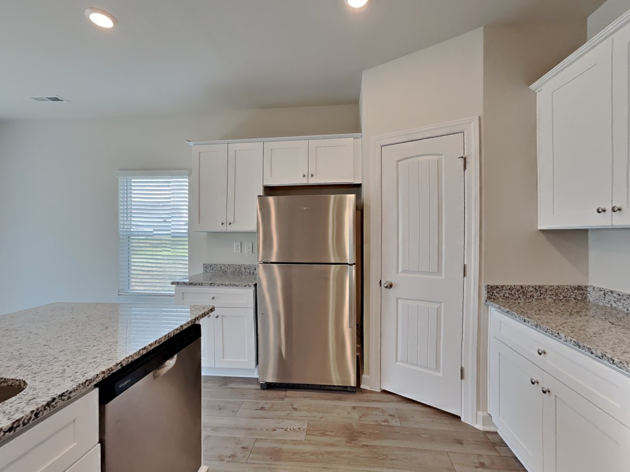 3326 Quintana Dr Property Photo 6