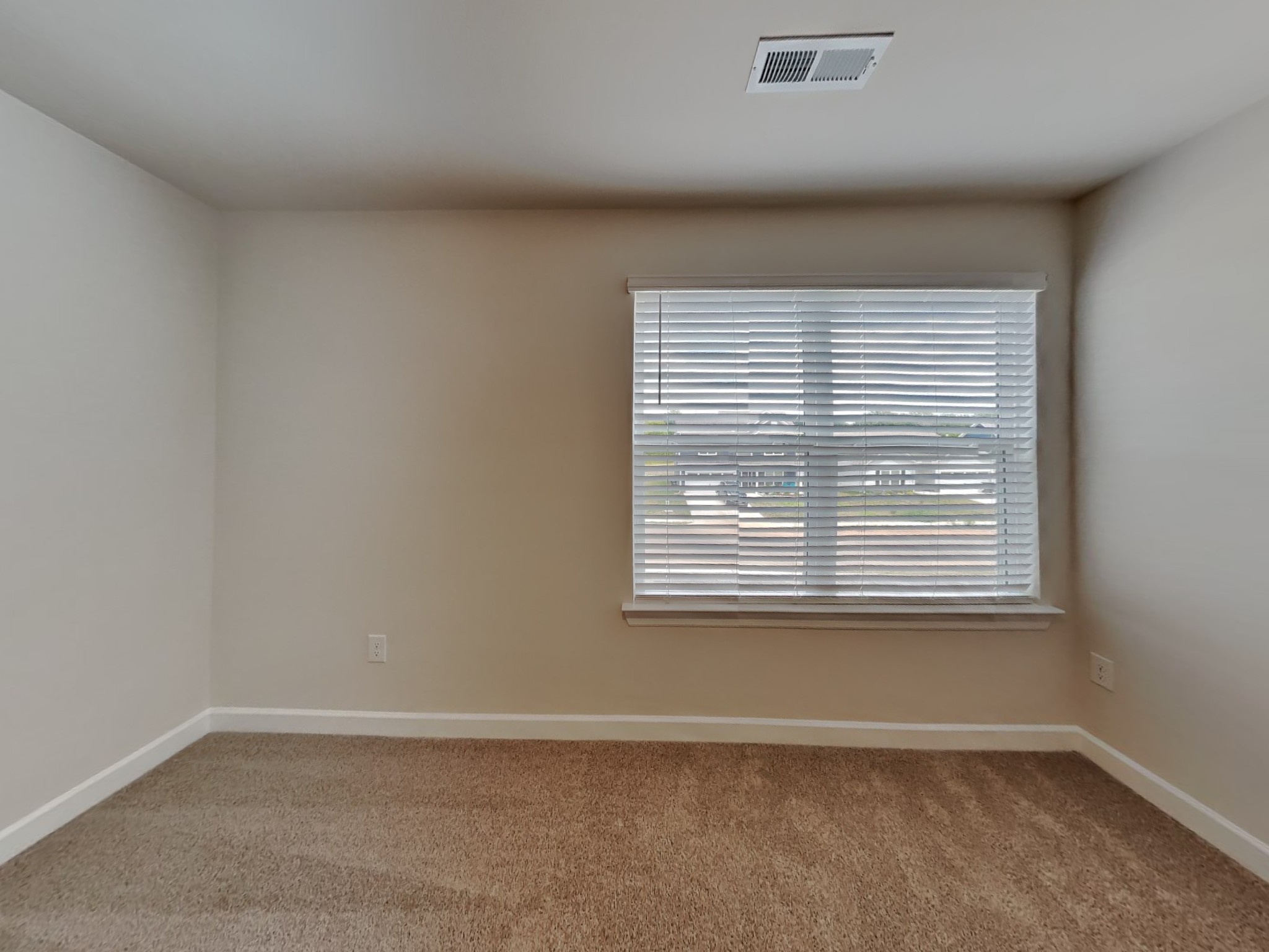 3326 Quintana Dr Property Photo 12