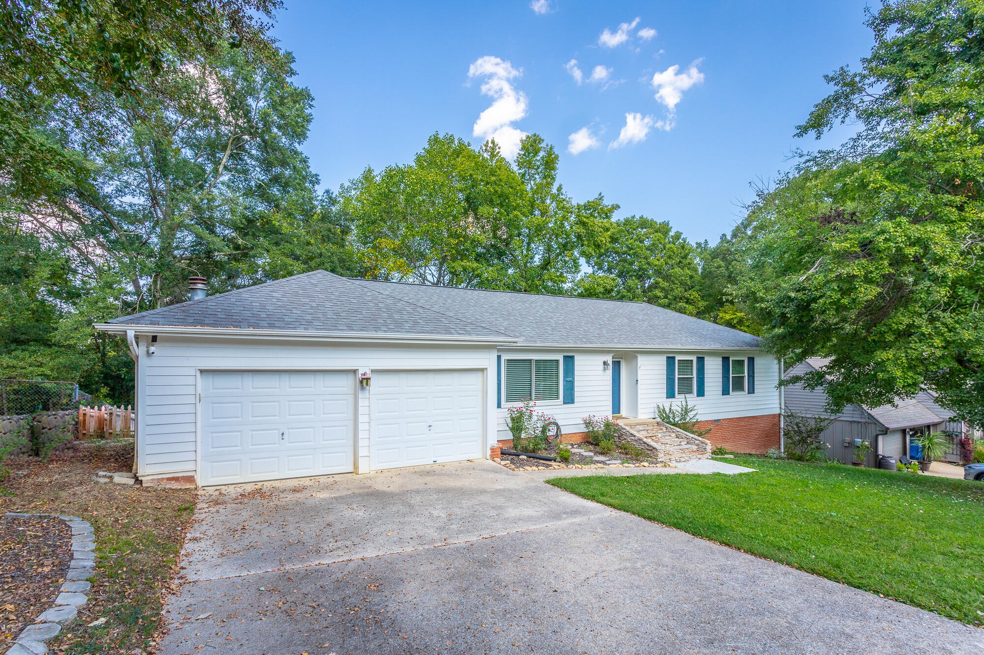 743 Ashley Forest Drive Property Photo 2