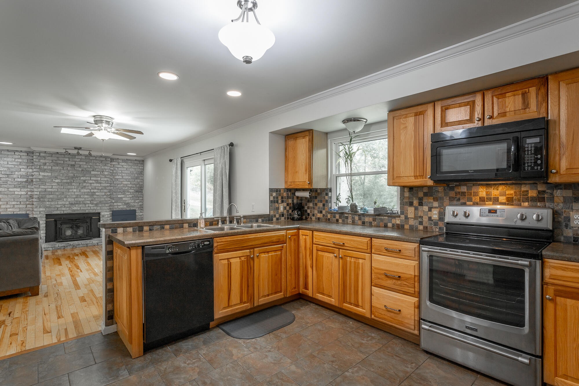 743 Ashley Forest Drive Property Photo 8