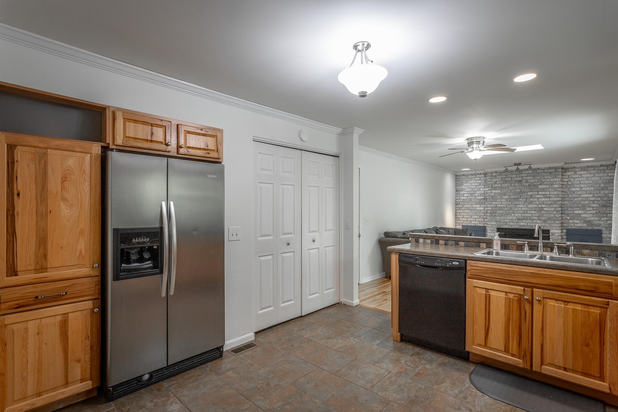 743 Ashley Forest Drive Property Photo 9