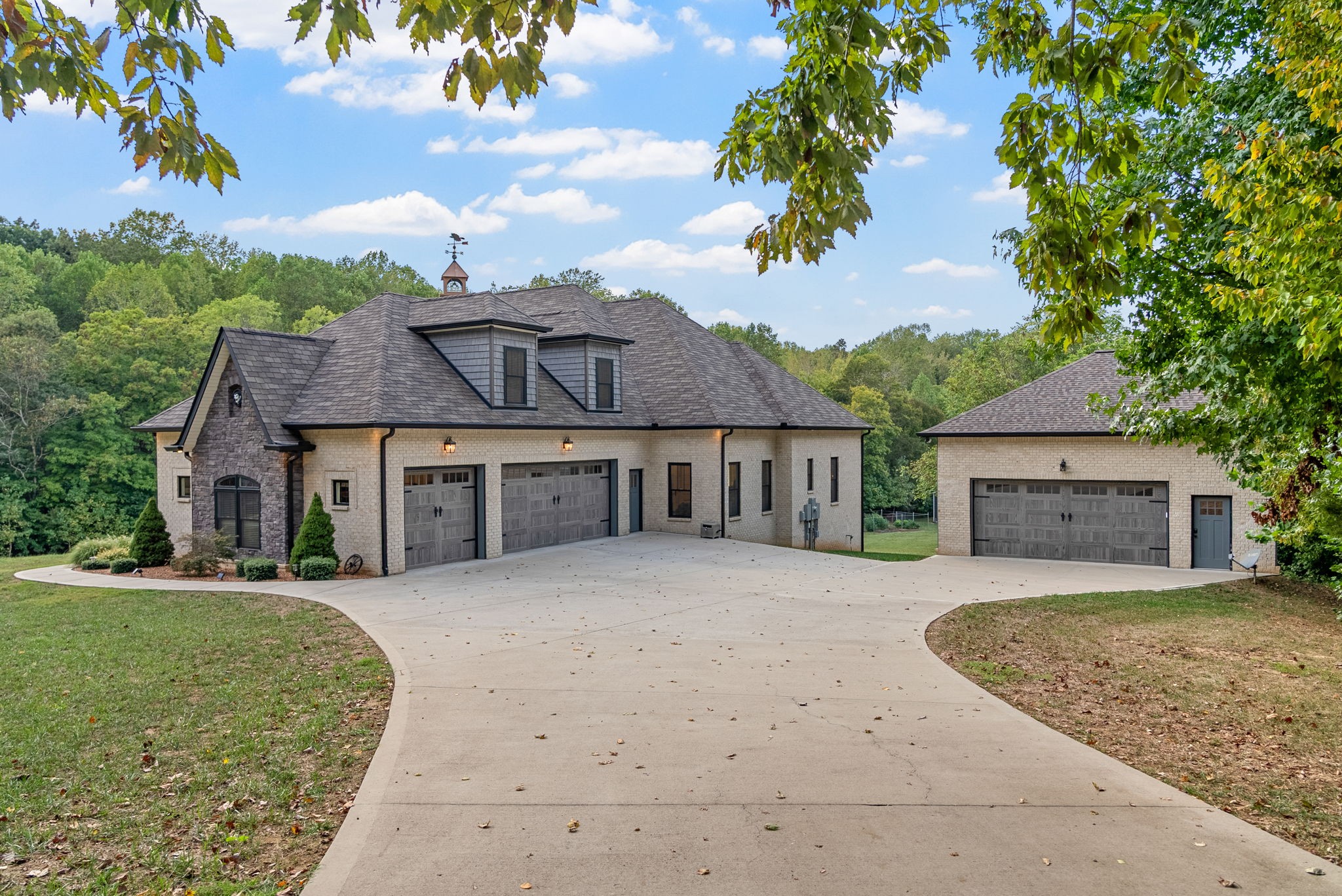 1640 Harvill Road Property Photo 1