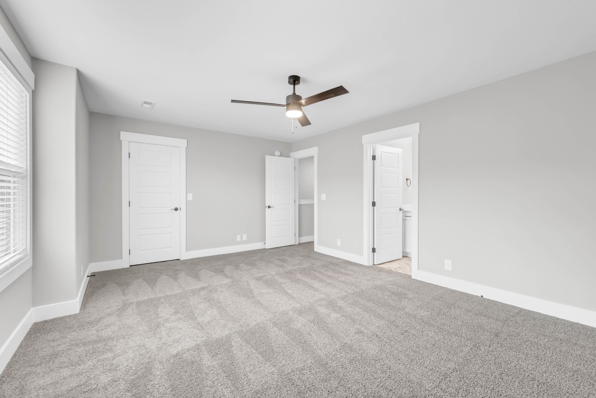 1402 Jonathan Wade Circle Property Photo 20